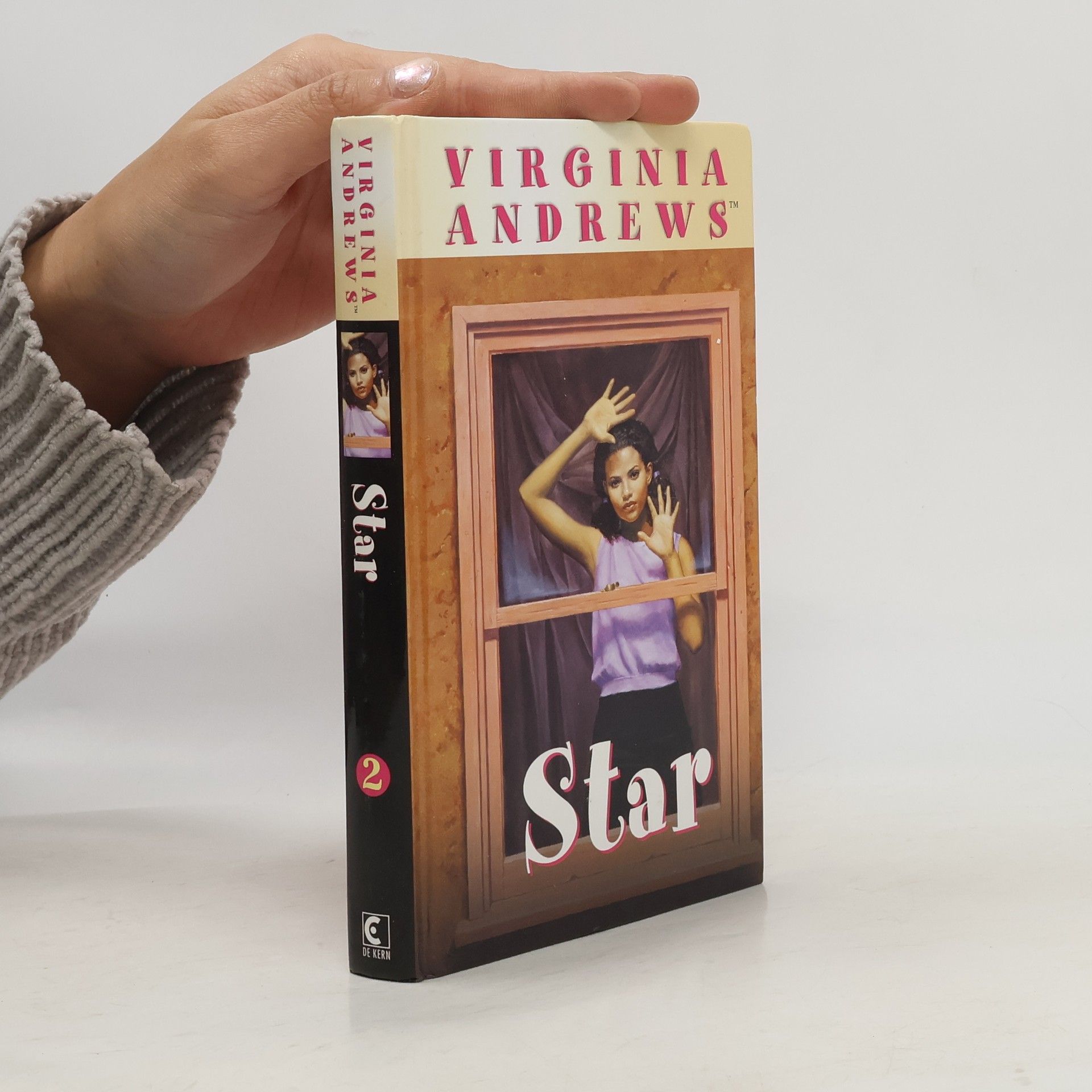 Virginia C. Andrewsová Star