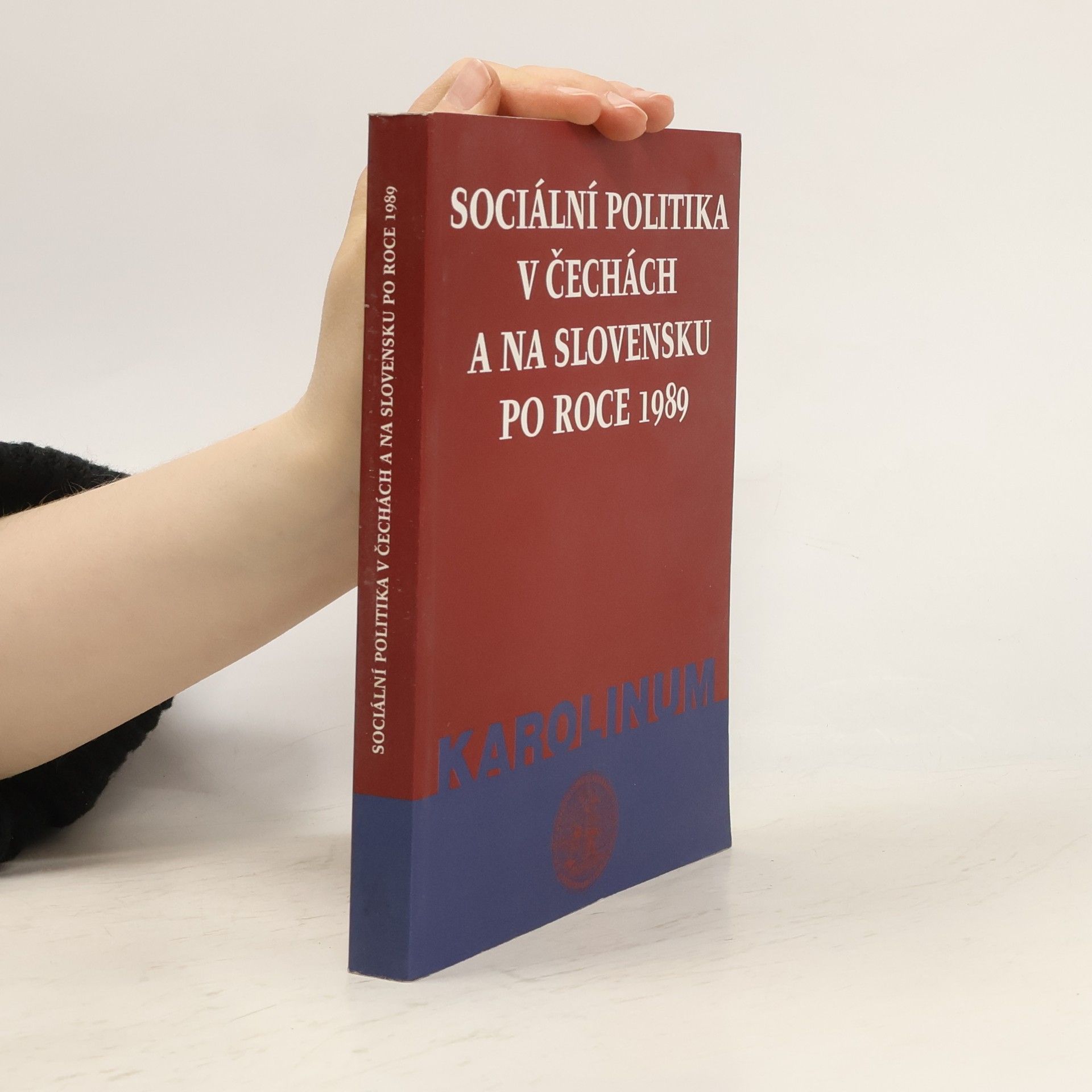 Sociální politika v Čechách a na Slovensku po roce 1989