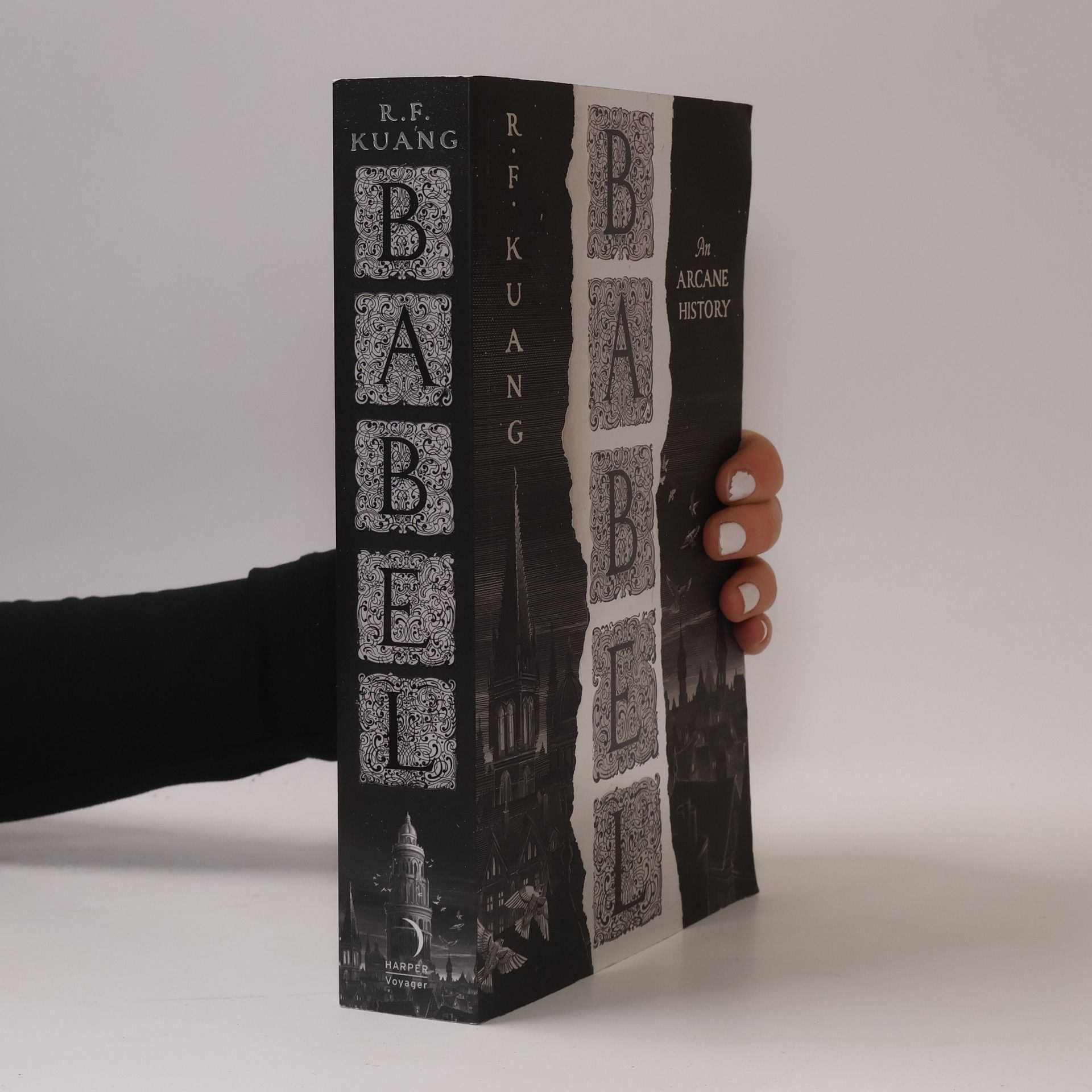 Rebecca Kuang Babel. An Arcane History