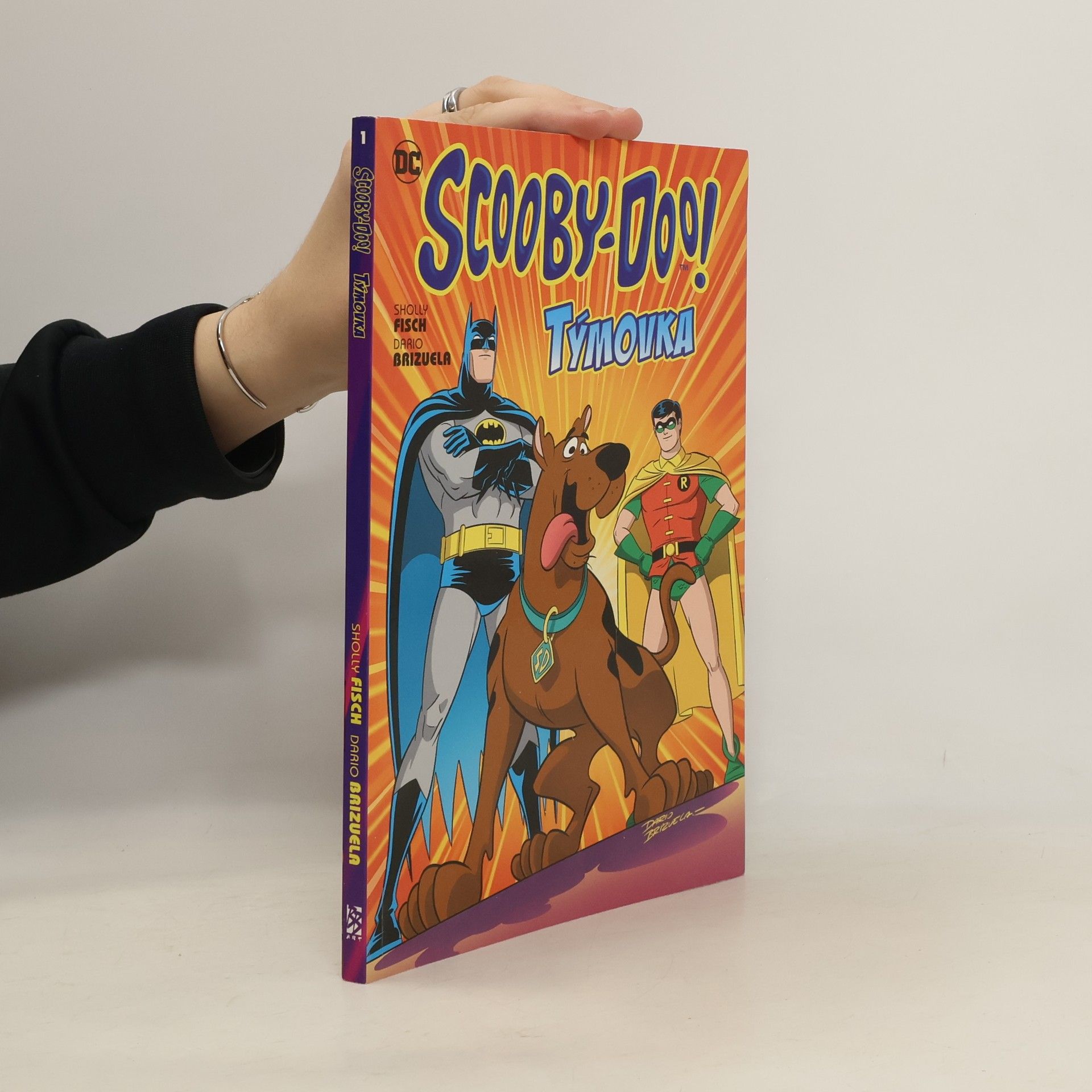 Sholly Fisch Scooby-Doo!. Týmovka