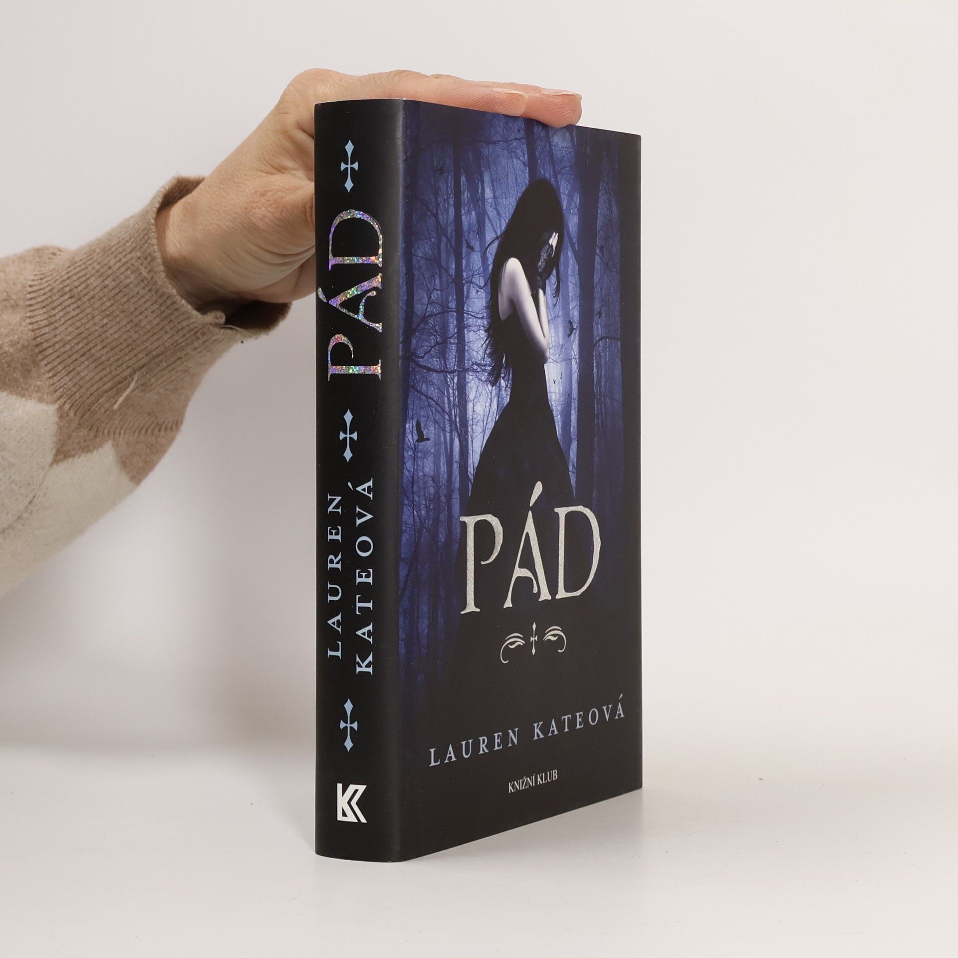 Lauren Kate Pád