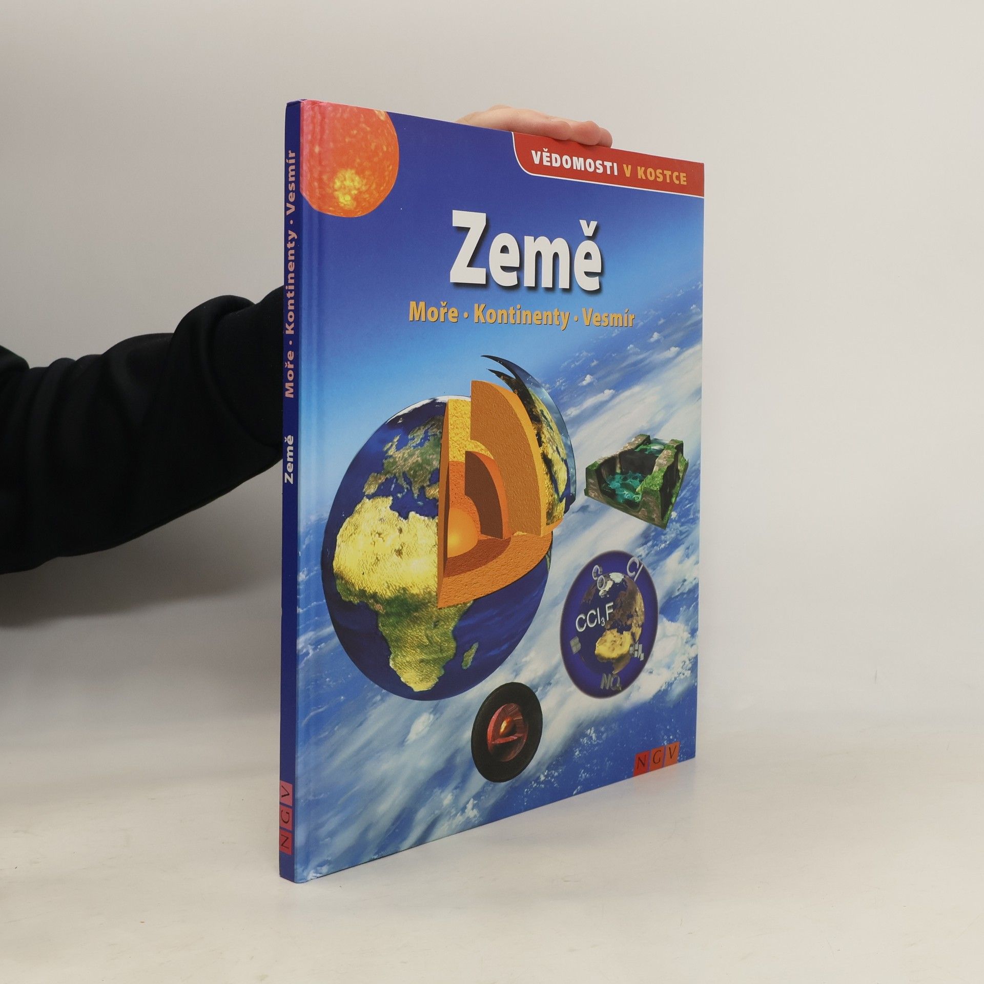 Collectif d'auteurs Země