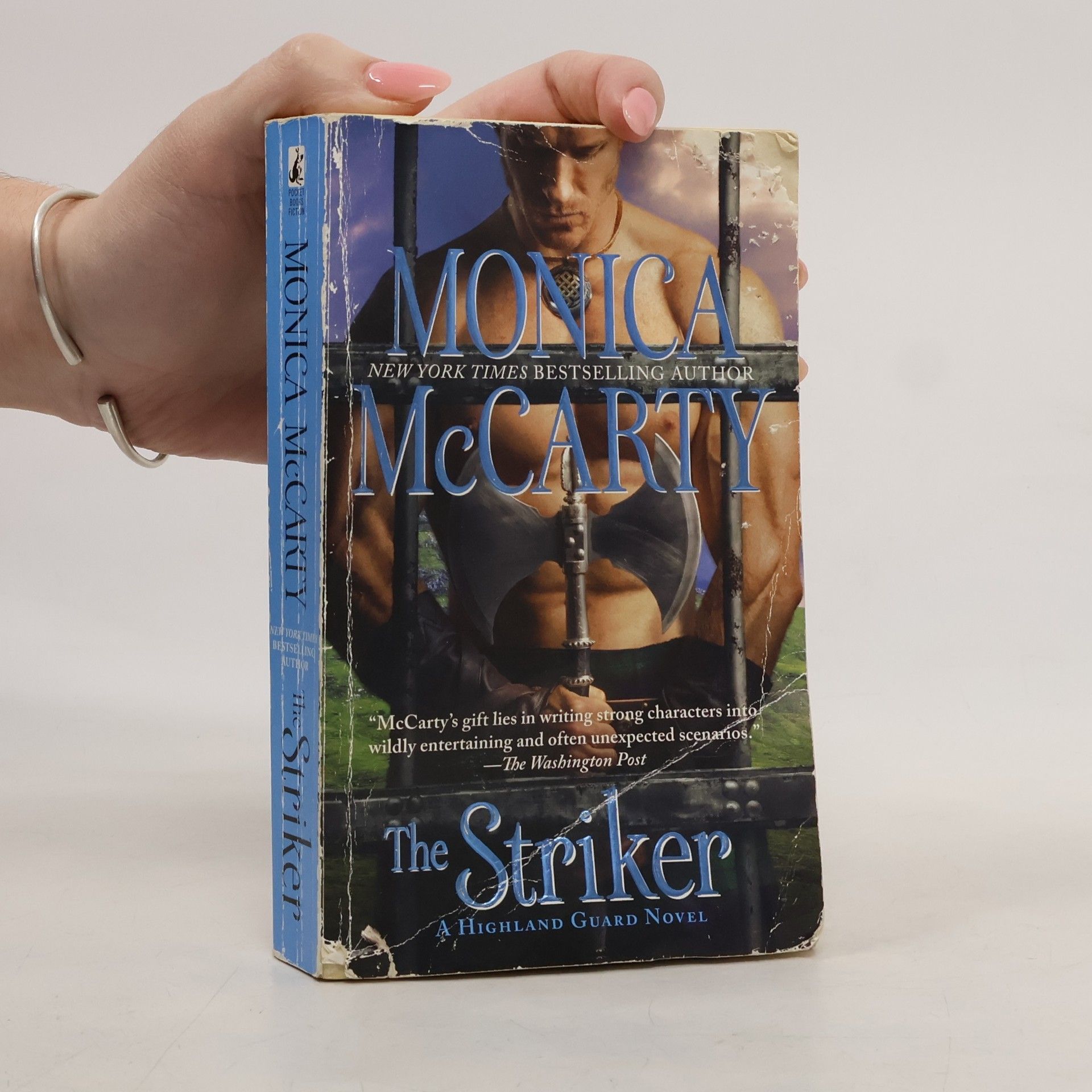 Monica McCarty Highland Guard - 10: The Striker