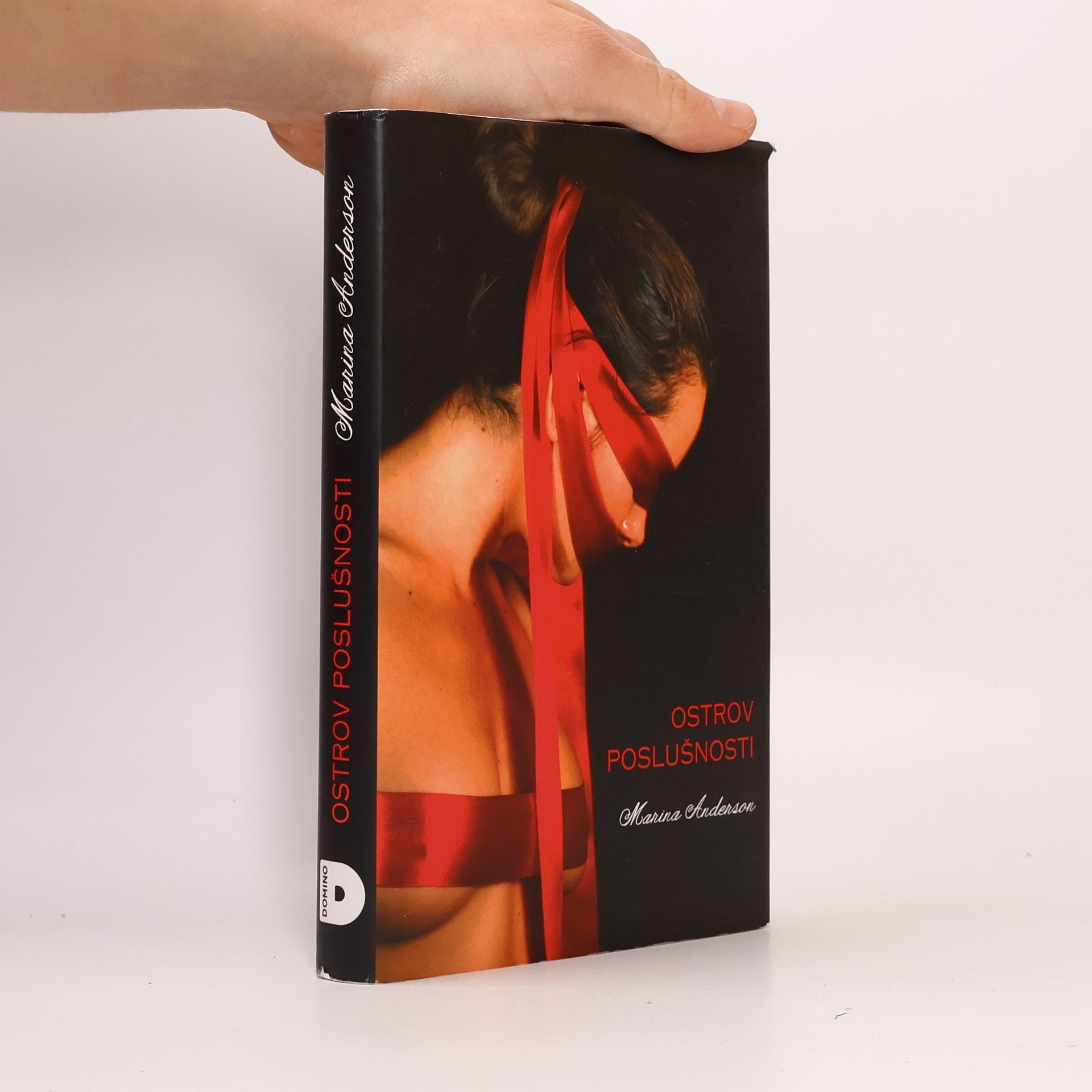 Marina Anderson Ostrov poslušnosti