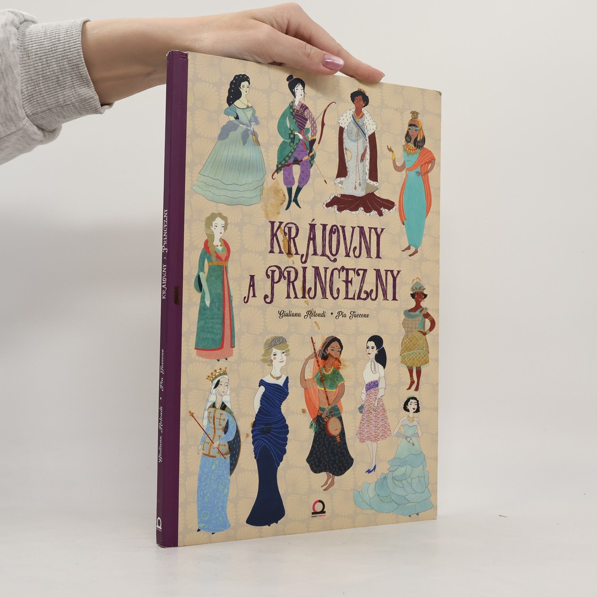 Pia Taccone Královny a princezny