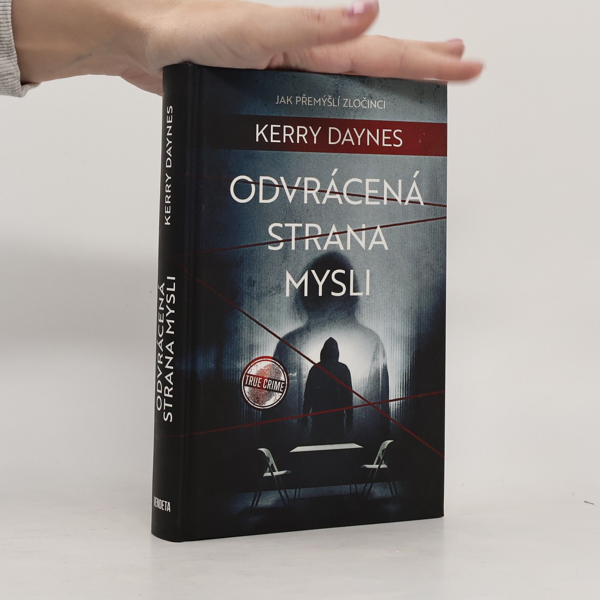 Kerry Daynes Odvrácená strana mysli