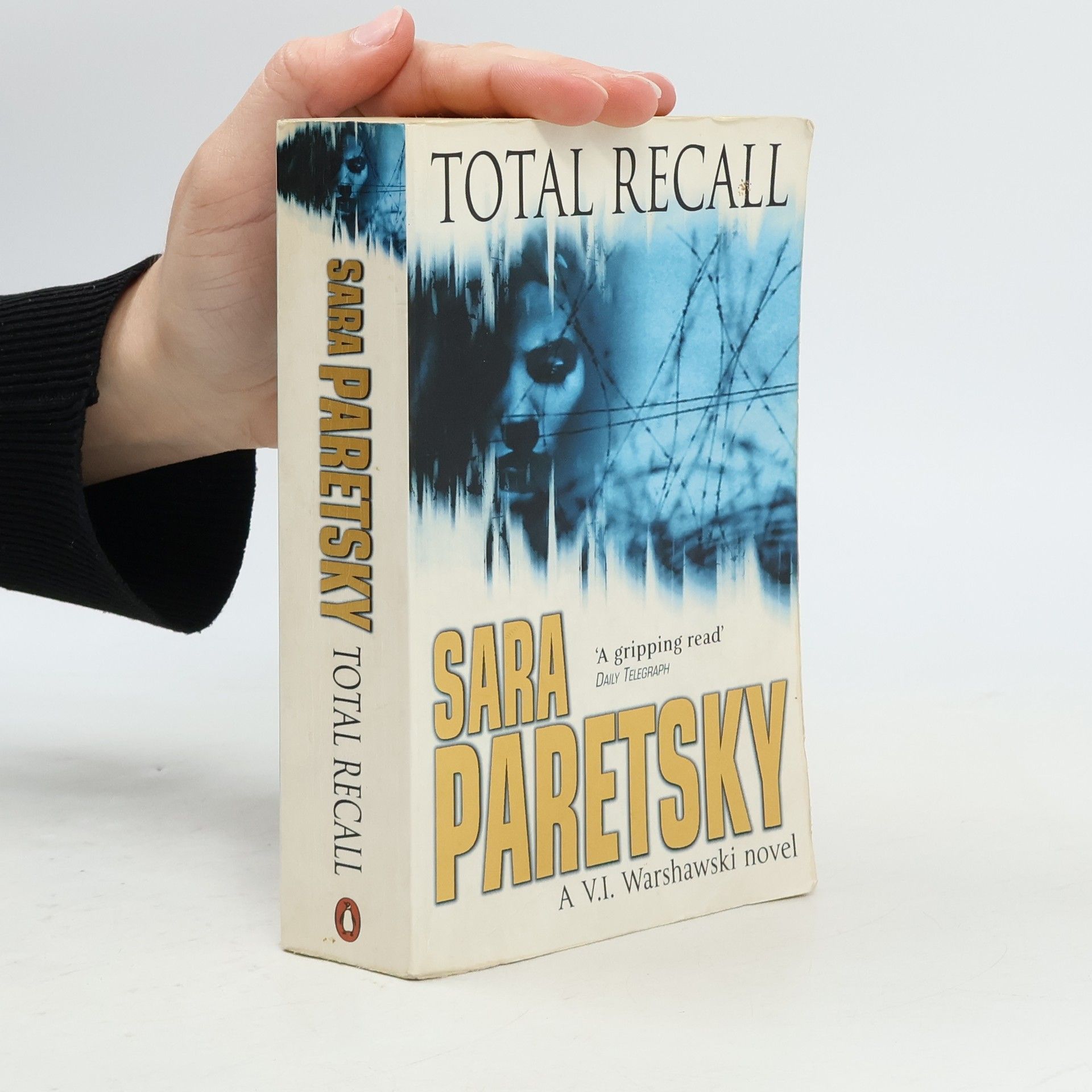 Sara Paretsky Total Recall
