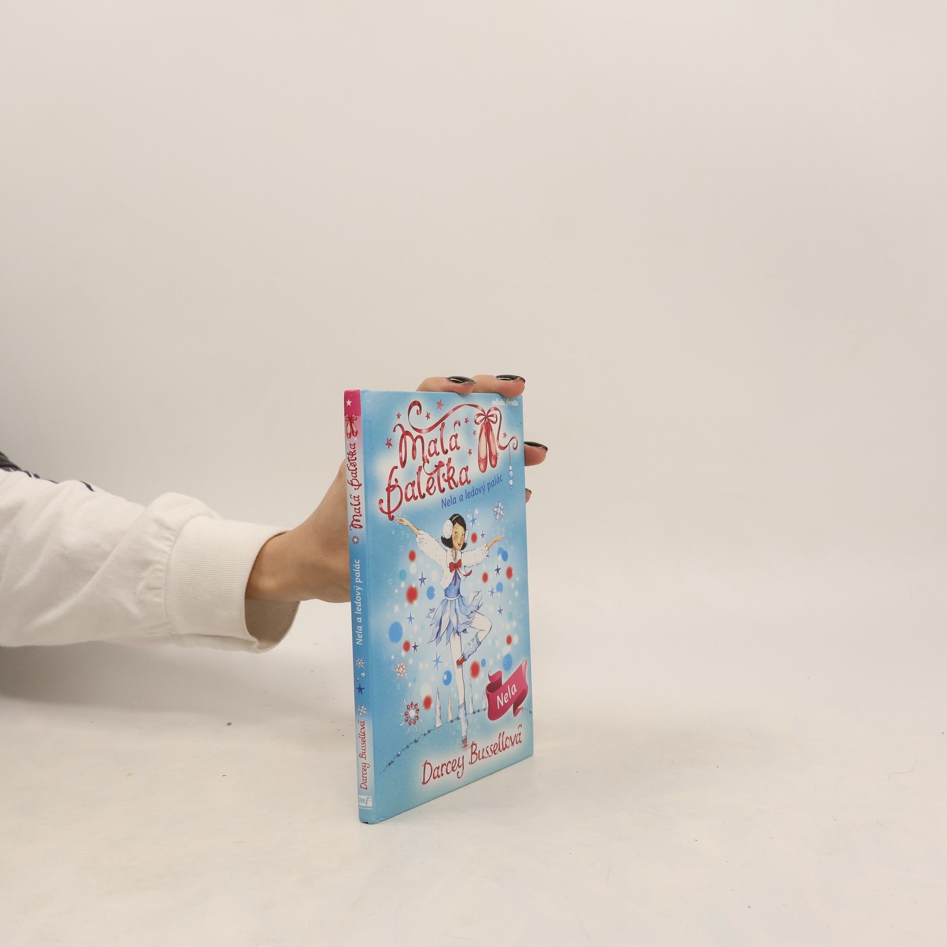 Malá baletka. Nela a ledový palác