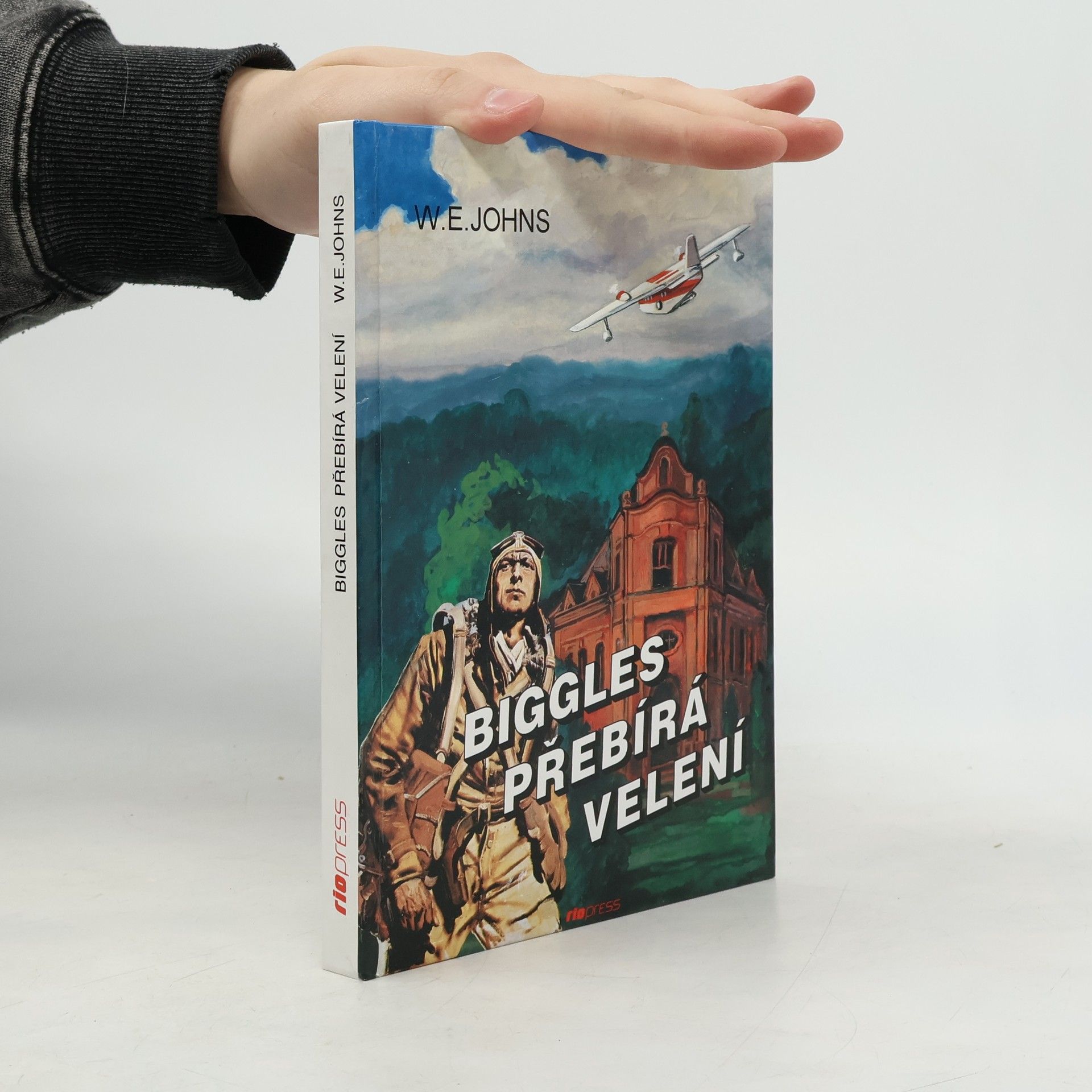Ivan Hanuš Biggles přebírá velení
