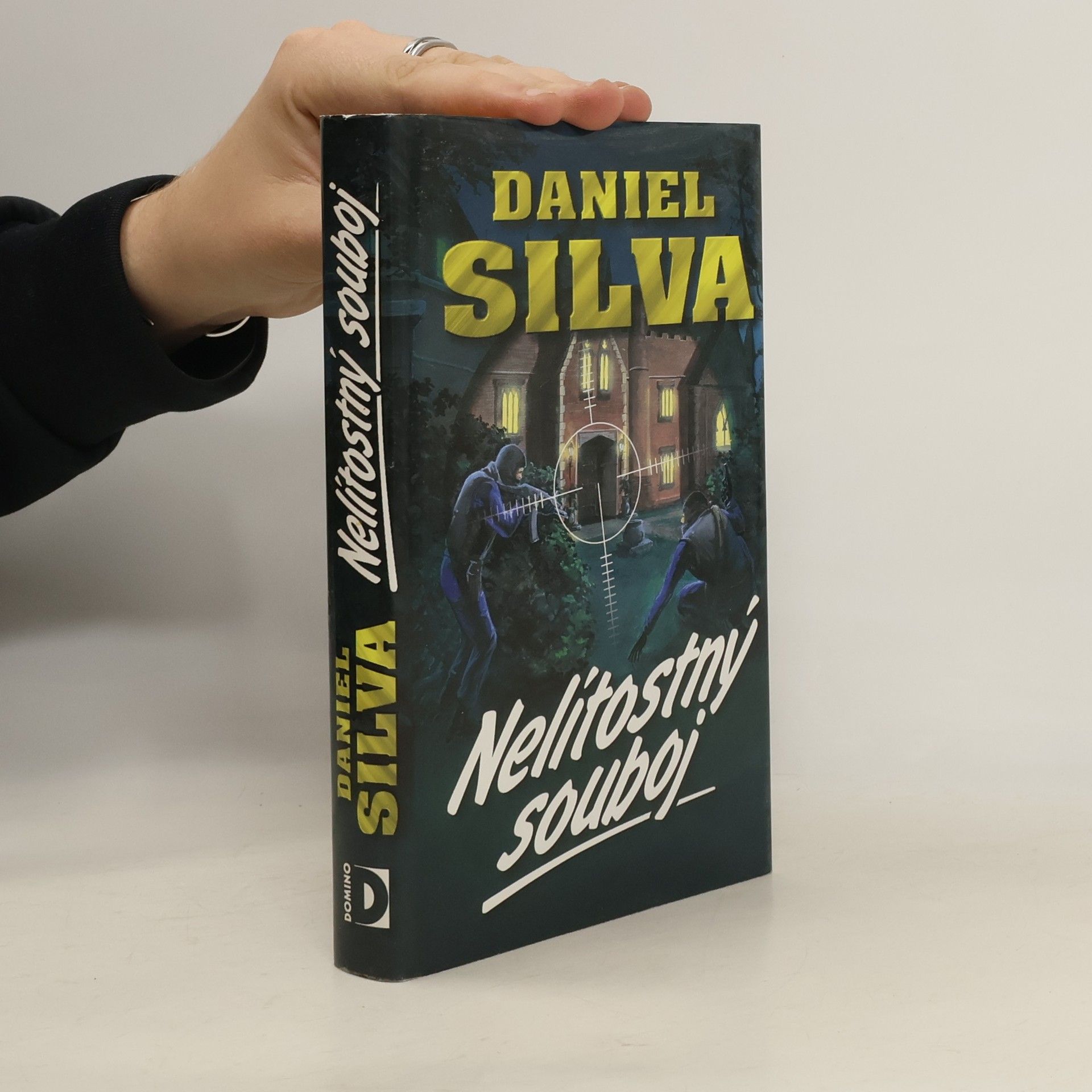 Daniel Silva Nelítostný souboj
