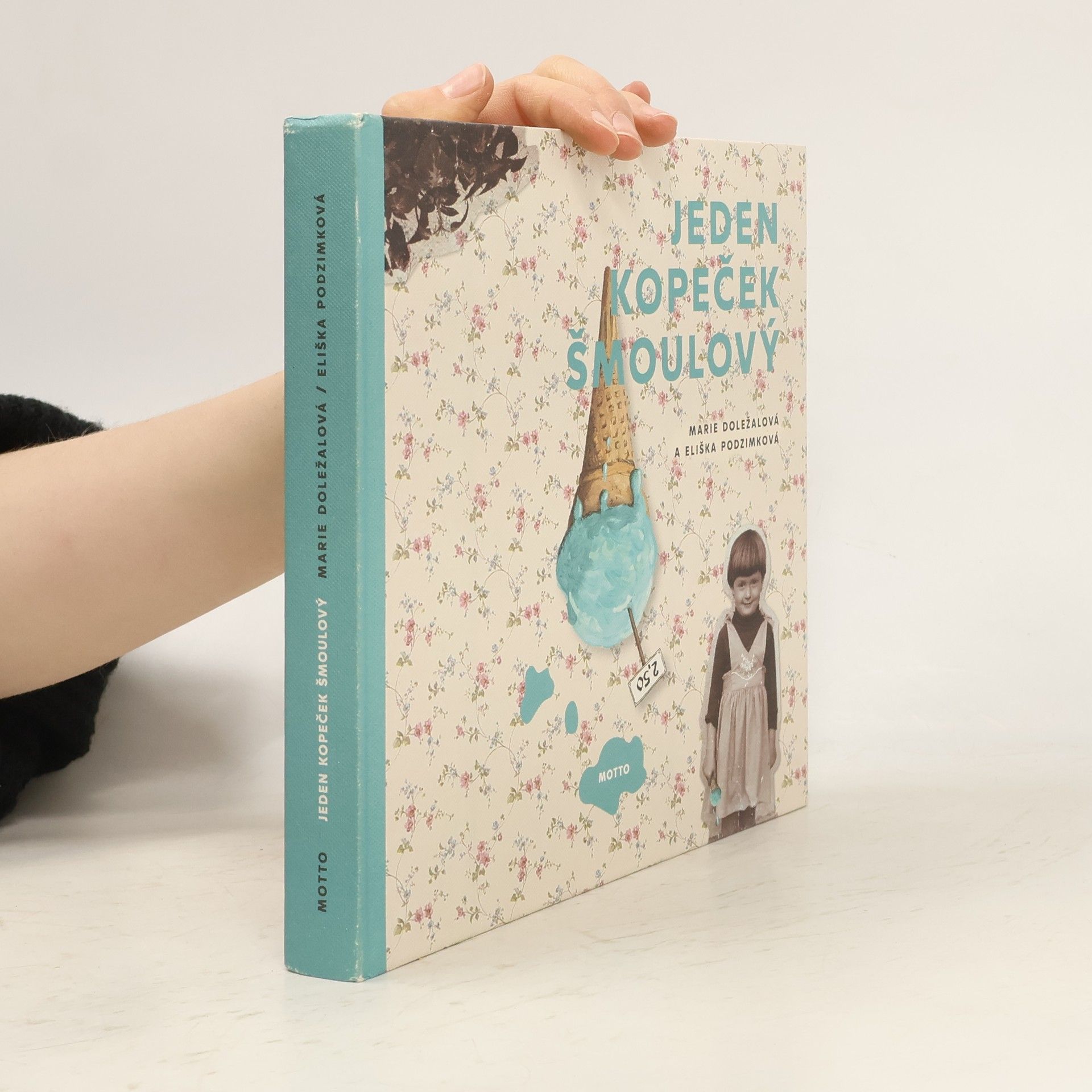 Marie Doležalová Jeden kopeček šmoulový