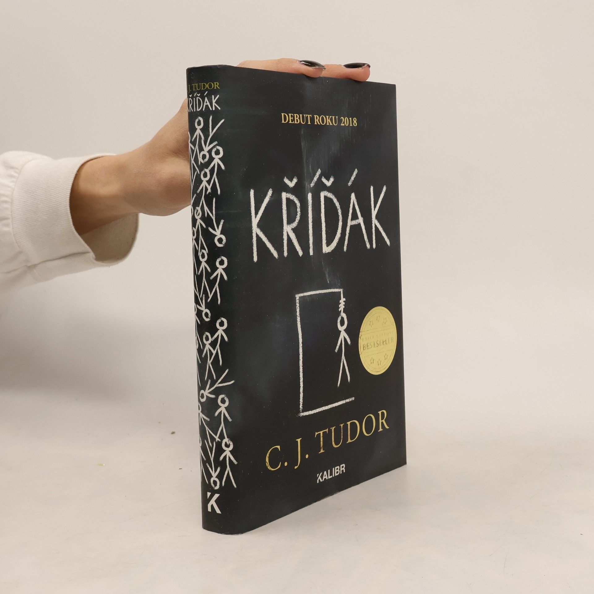 C.J. Tudor Kříďák