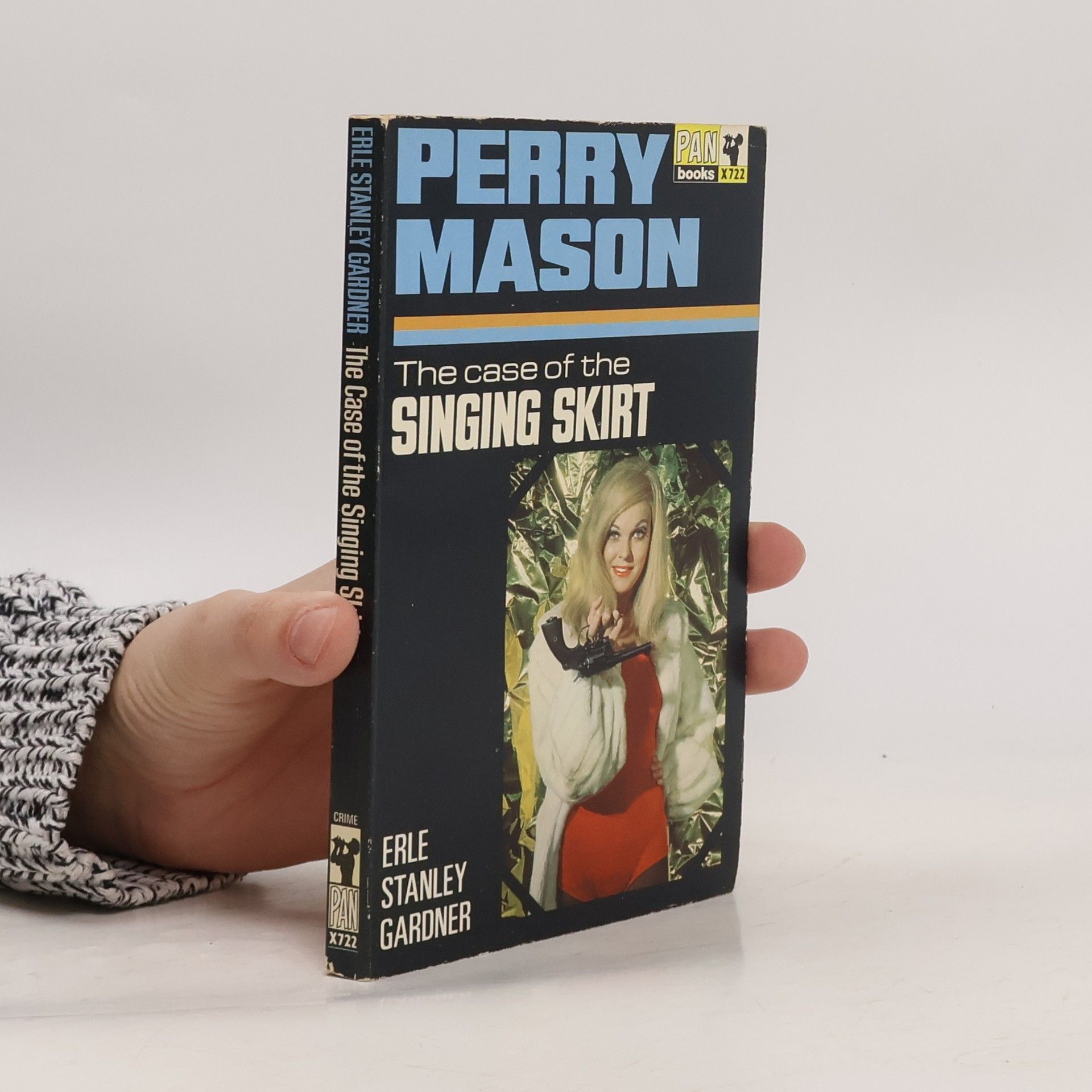 Erle Stanley Gardner Perry Mason. The Case of the Singing Skirt