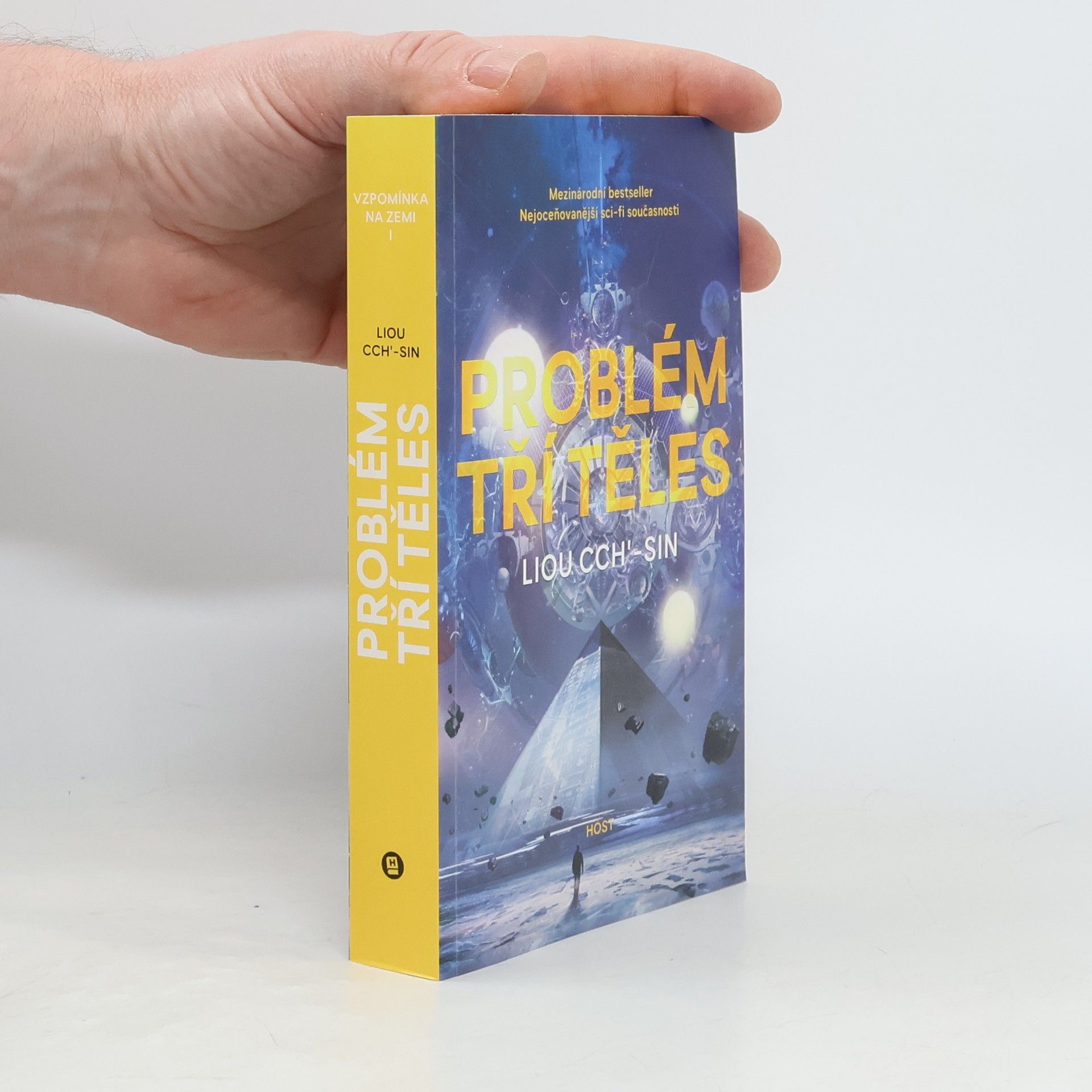 Liou Cch’-sin Problém tří těles