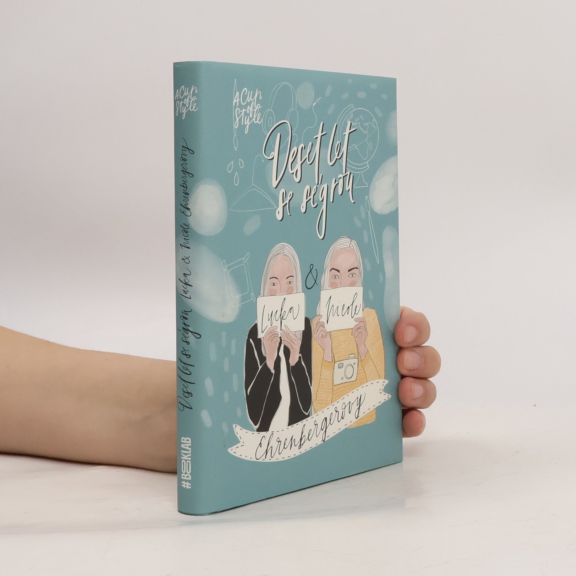 Nicole Ehrenbergerová Deset let se ségrou