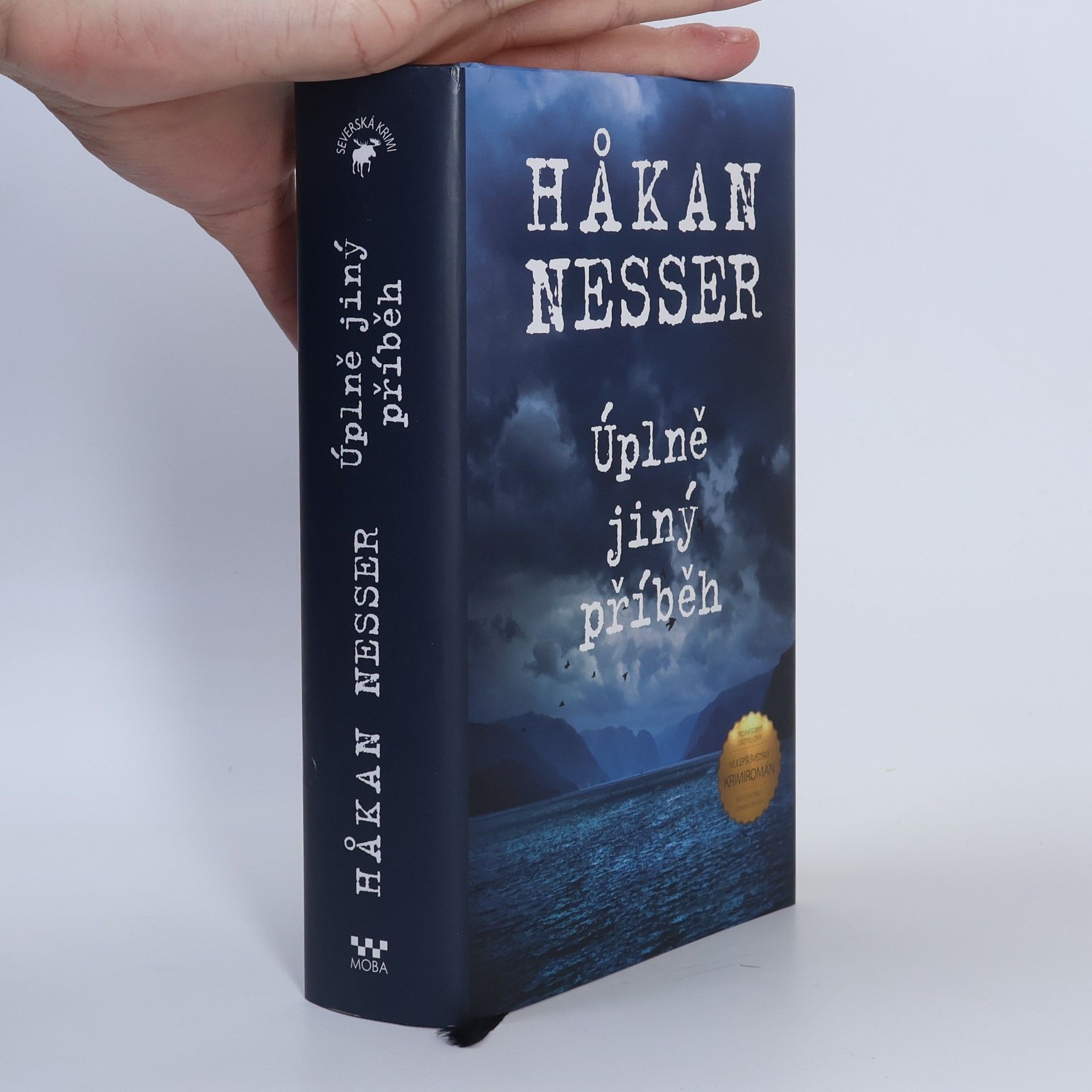 Håkan Nesser Úplně jiný příběh