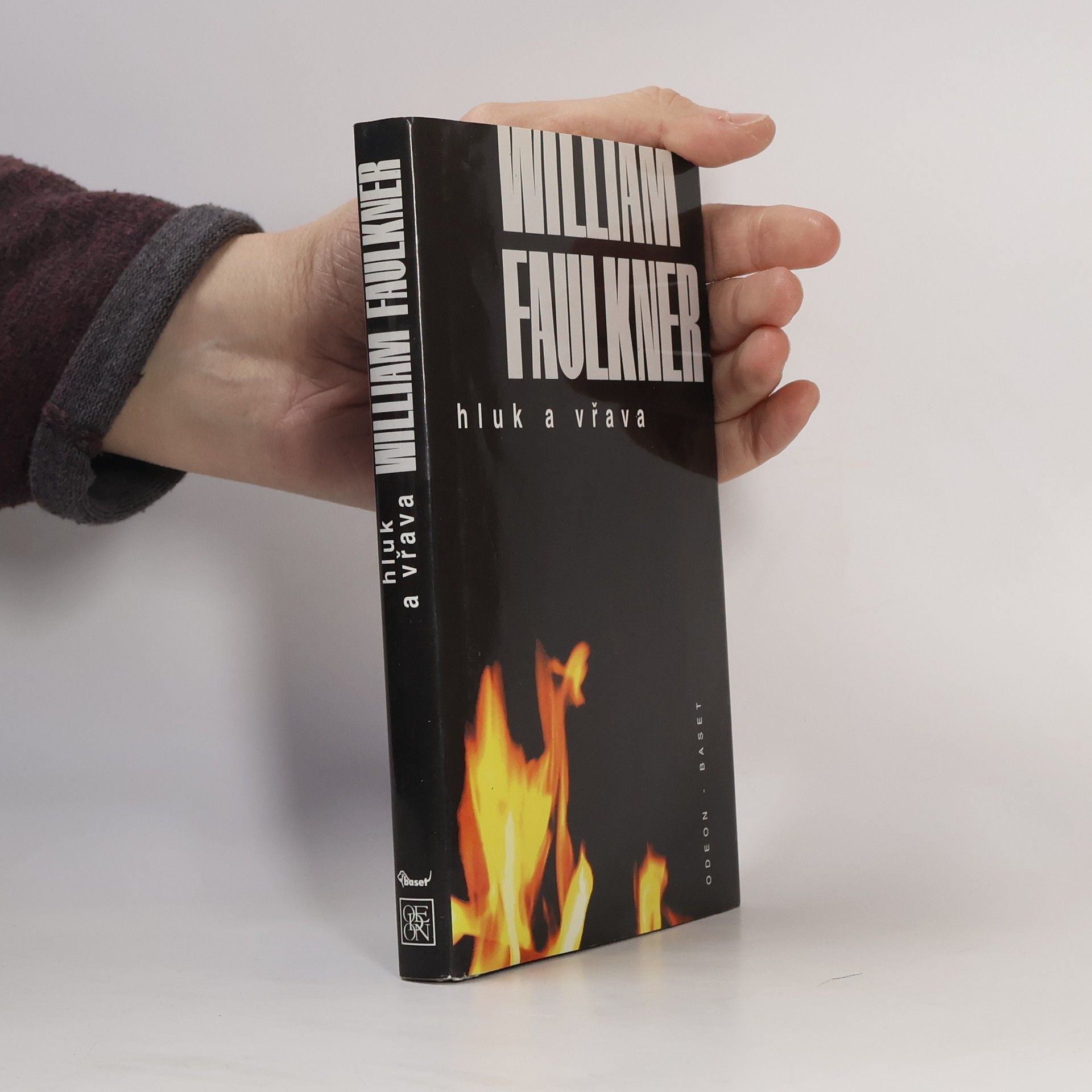 William Faulkner Hluk a vřava