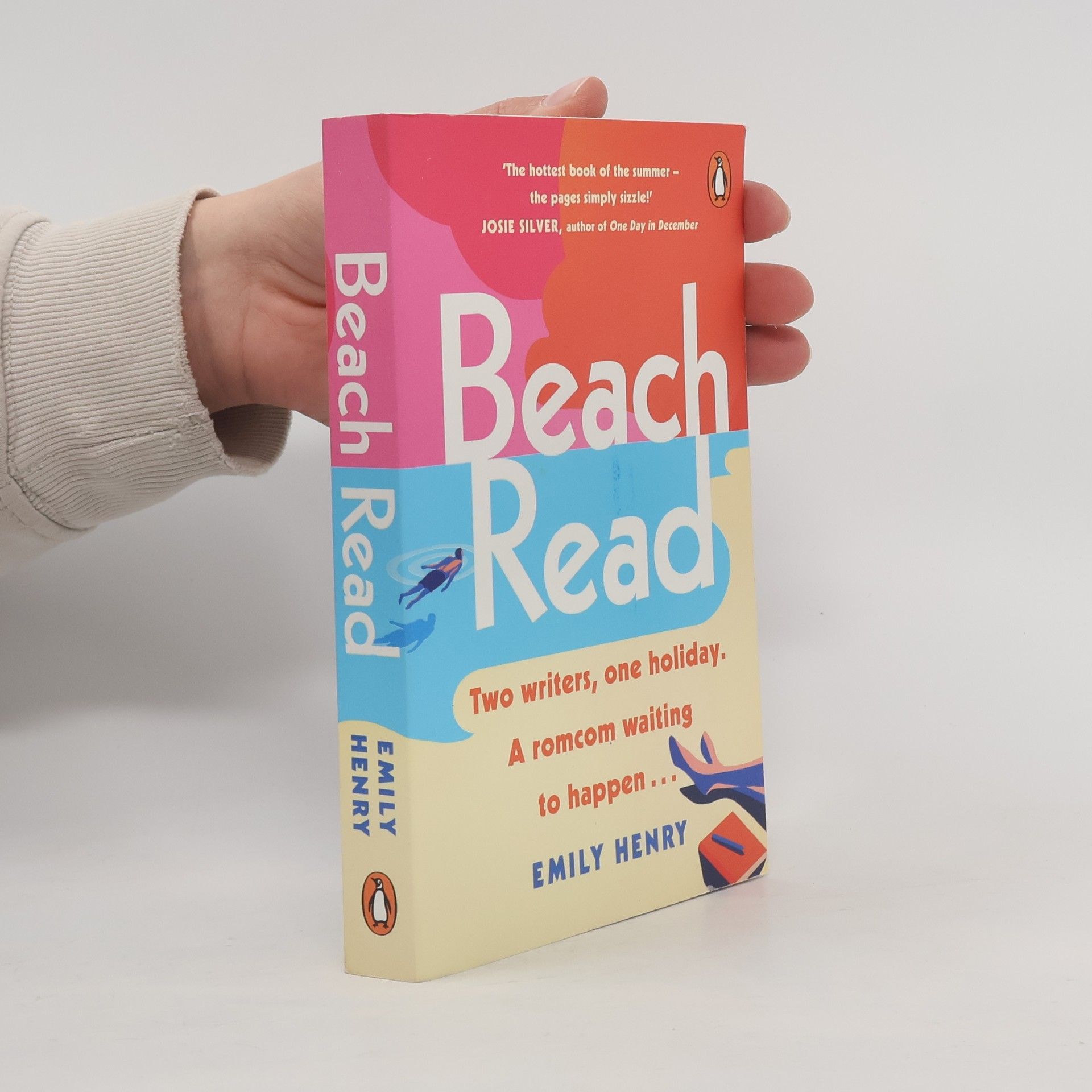 Emily Henry Beach read: Two writers, one holiday. A romcom waiting to happen ...