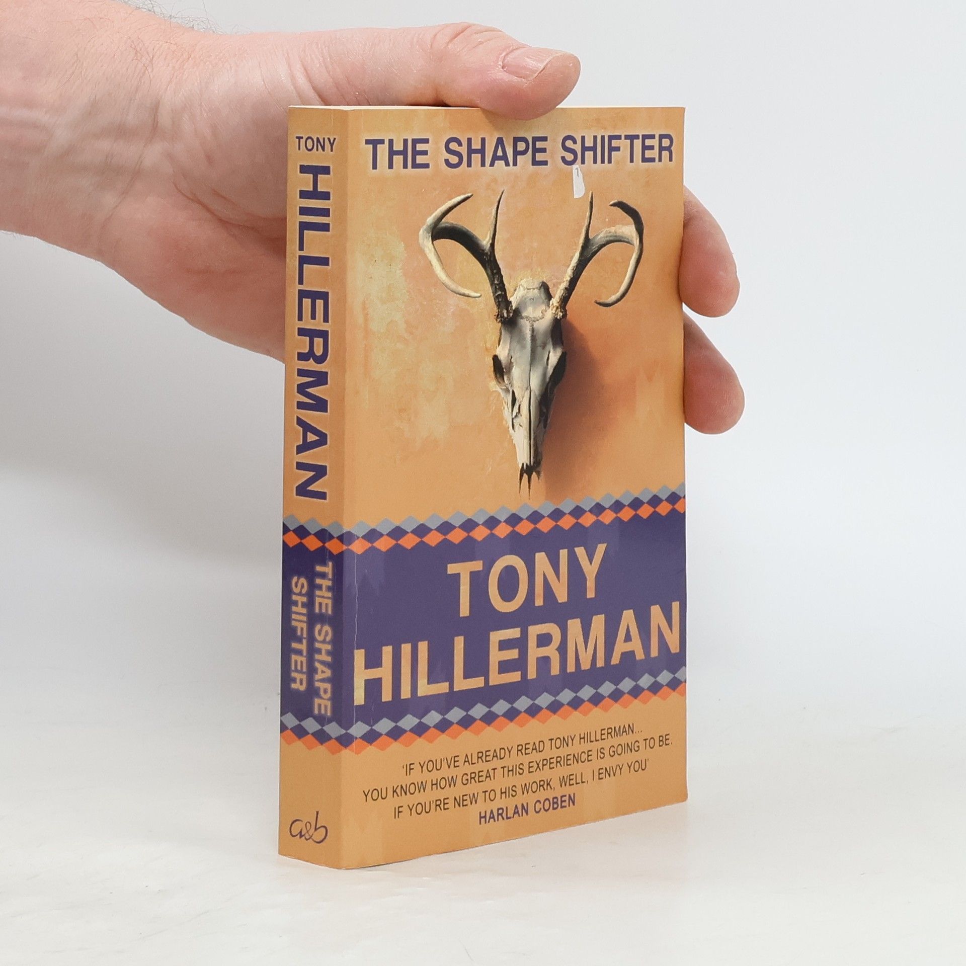 Tony Hillerman The Shape Shifter