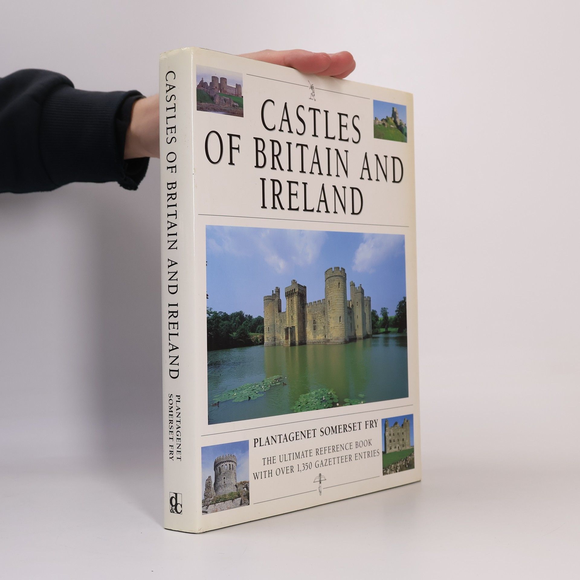 David Lyons Castles of Britain and Ireland