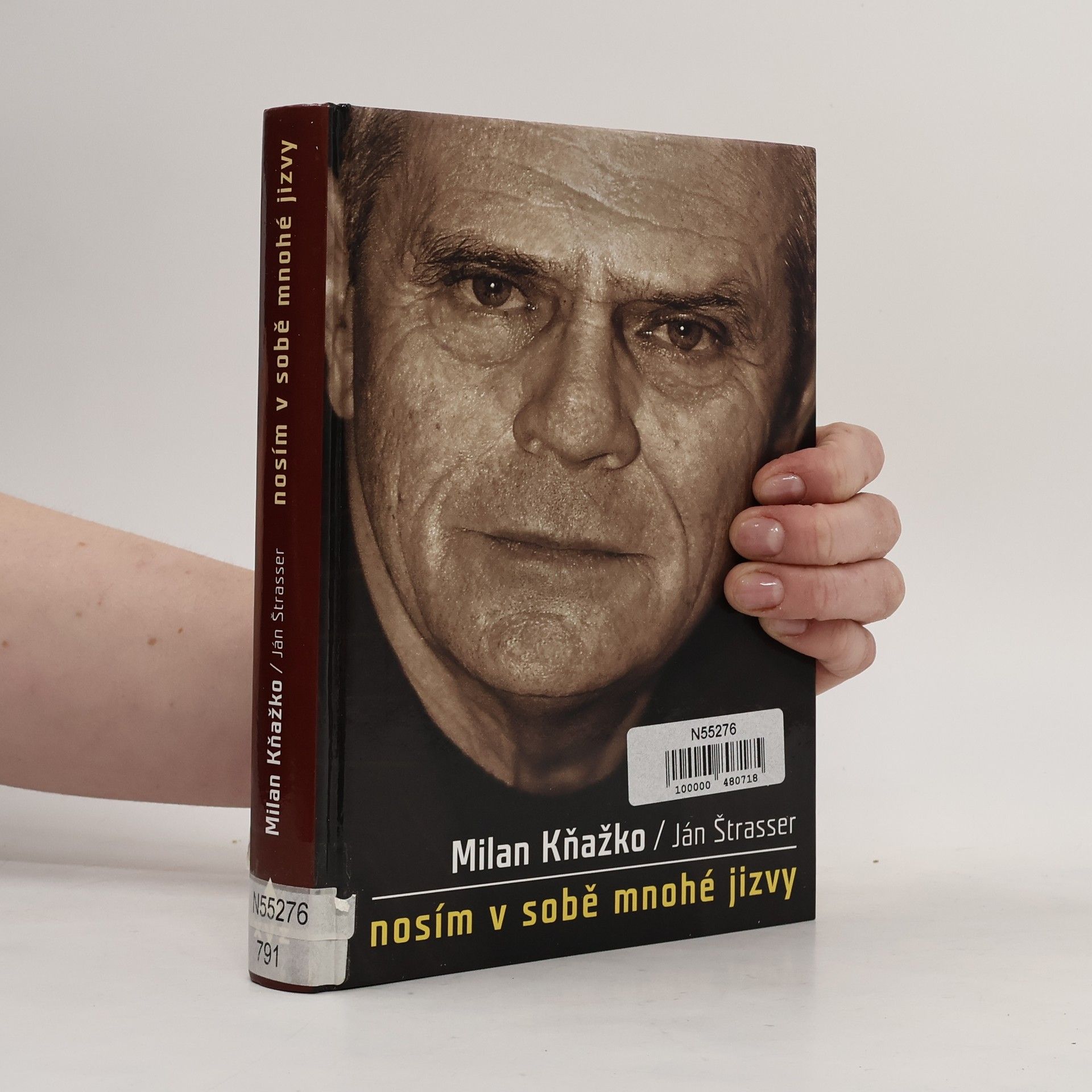 Milan Kňažko Nosím v sobě mnohé jizvy