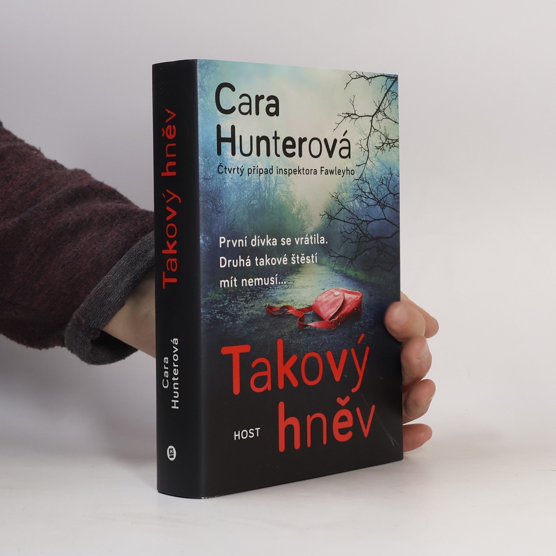 Cara Hunter Takový hněv