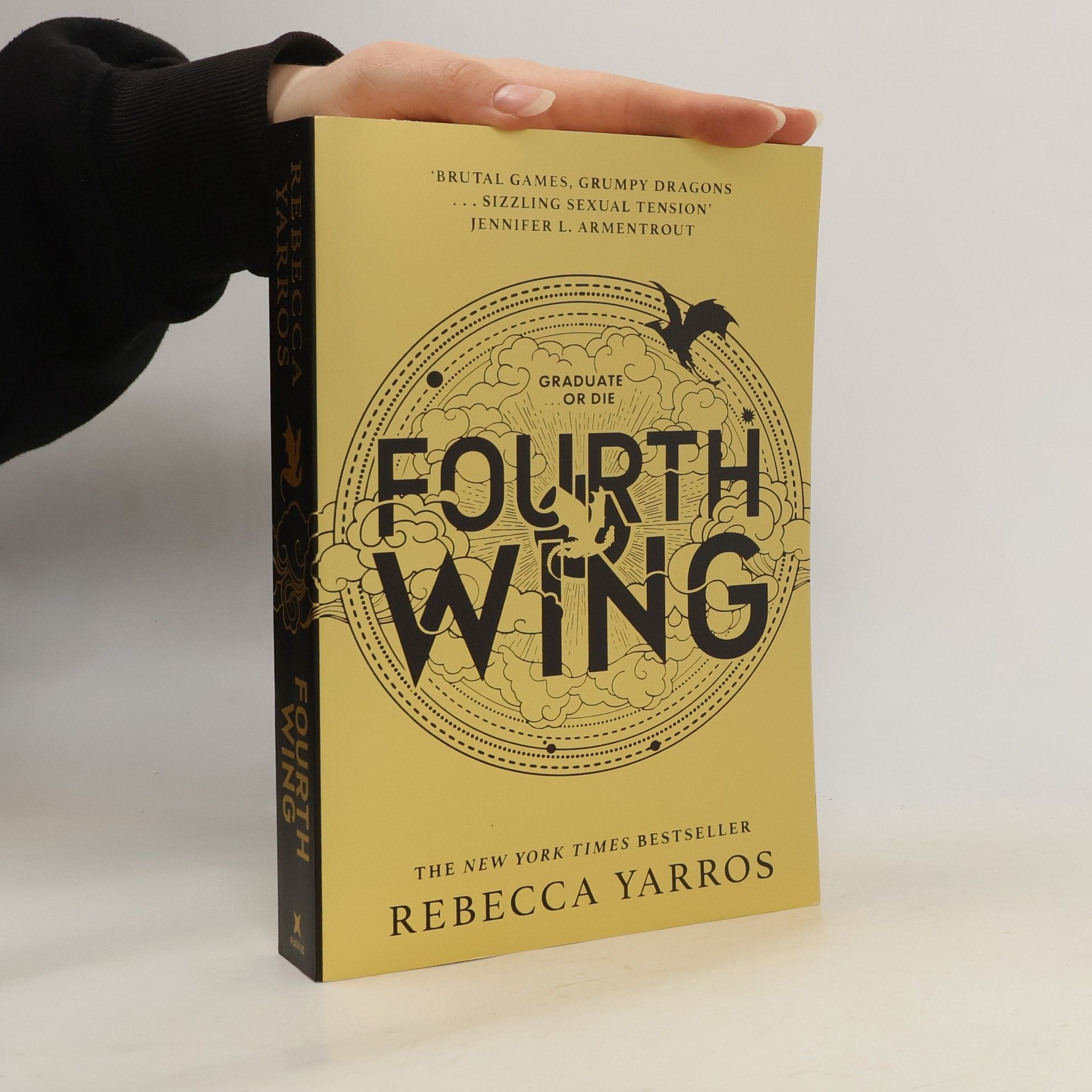Rebecca Yarros Fourth Wing