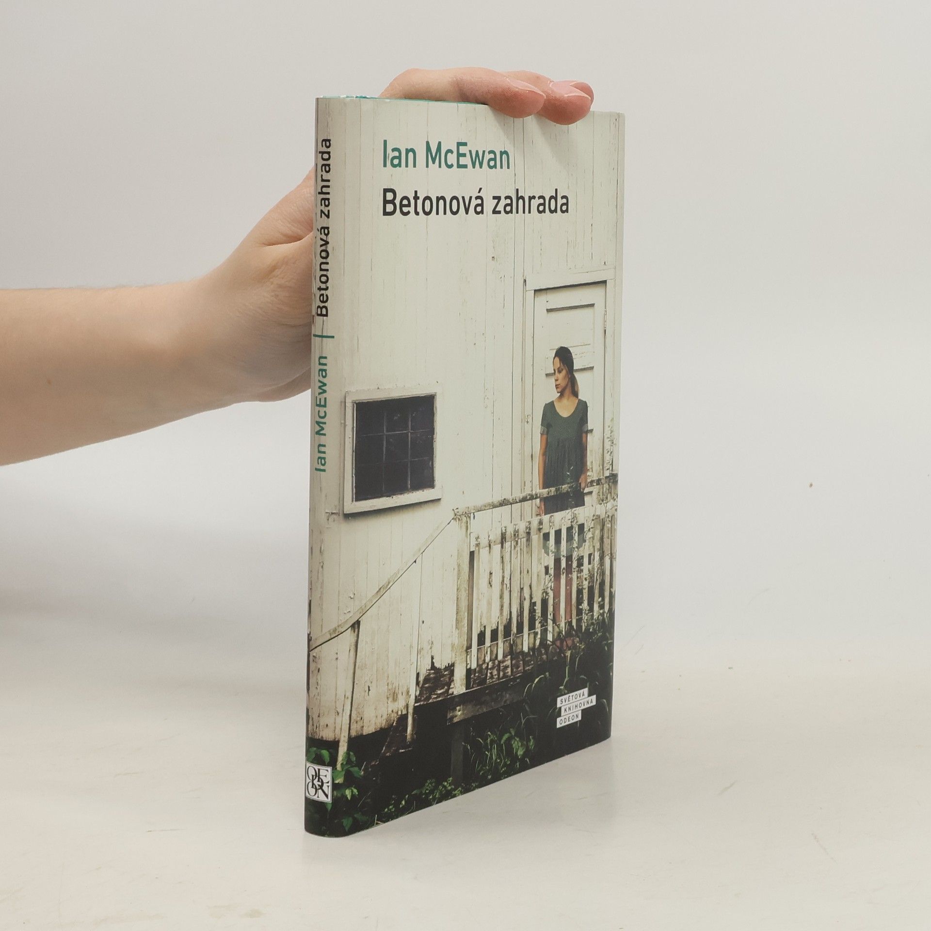 Ian McEwan Betonová zahrada