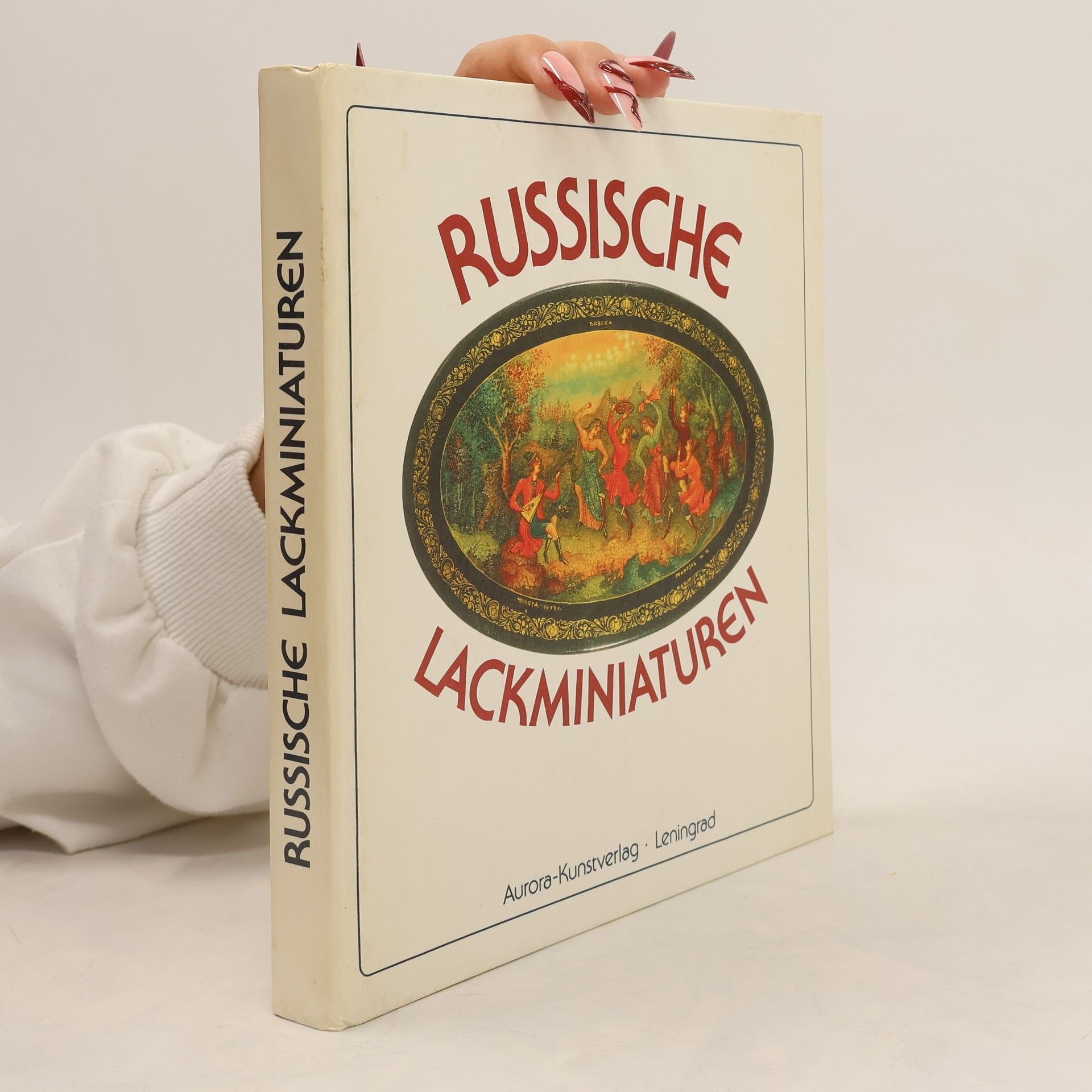 Ljudmila L. Pirogova Russische Lackminiaturen