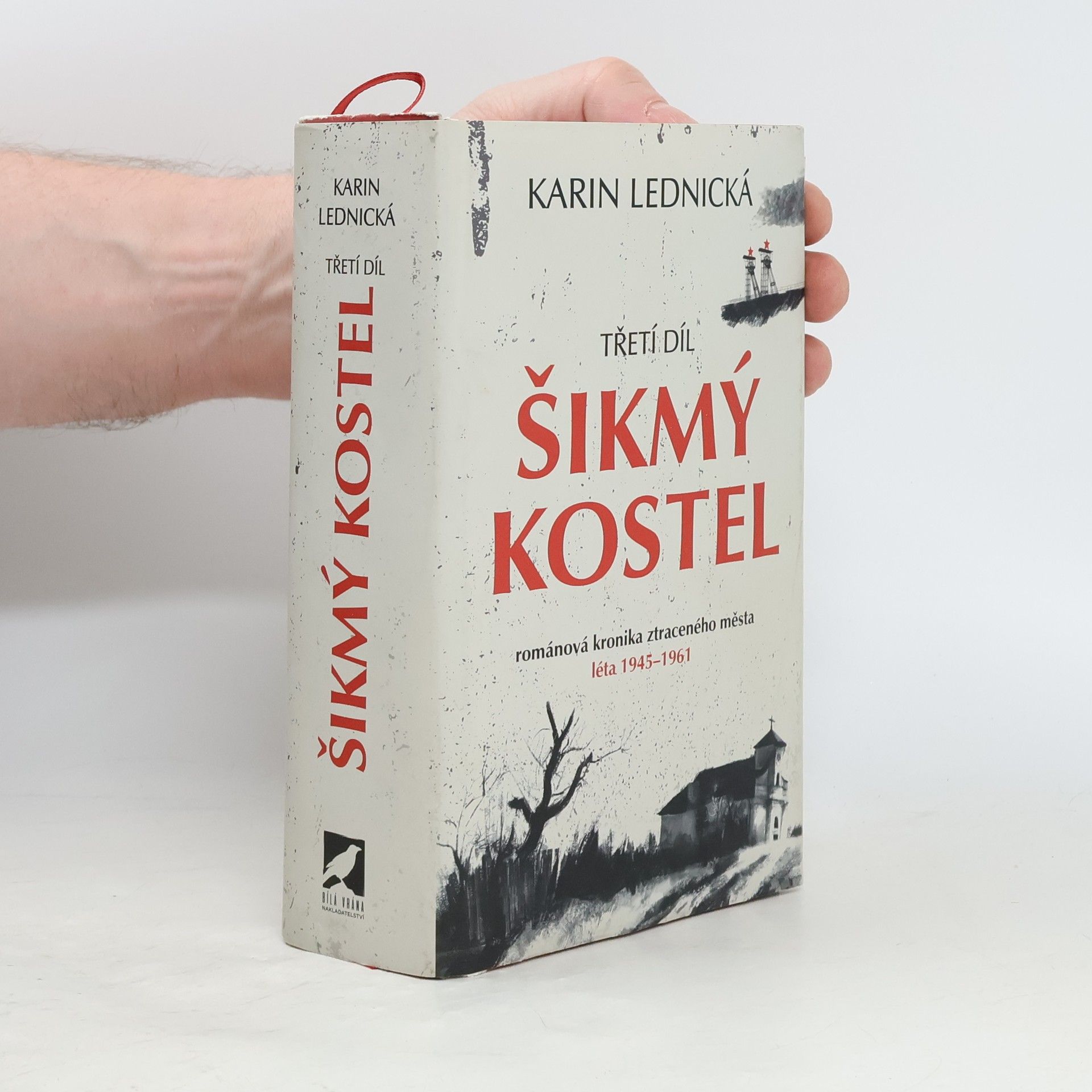 Karin Lednická Šikmý kostel 3