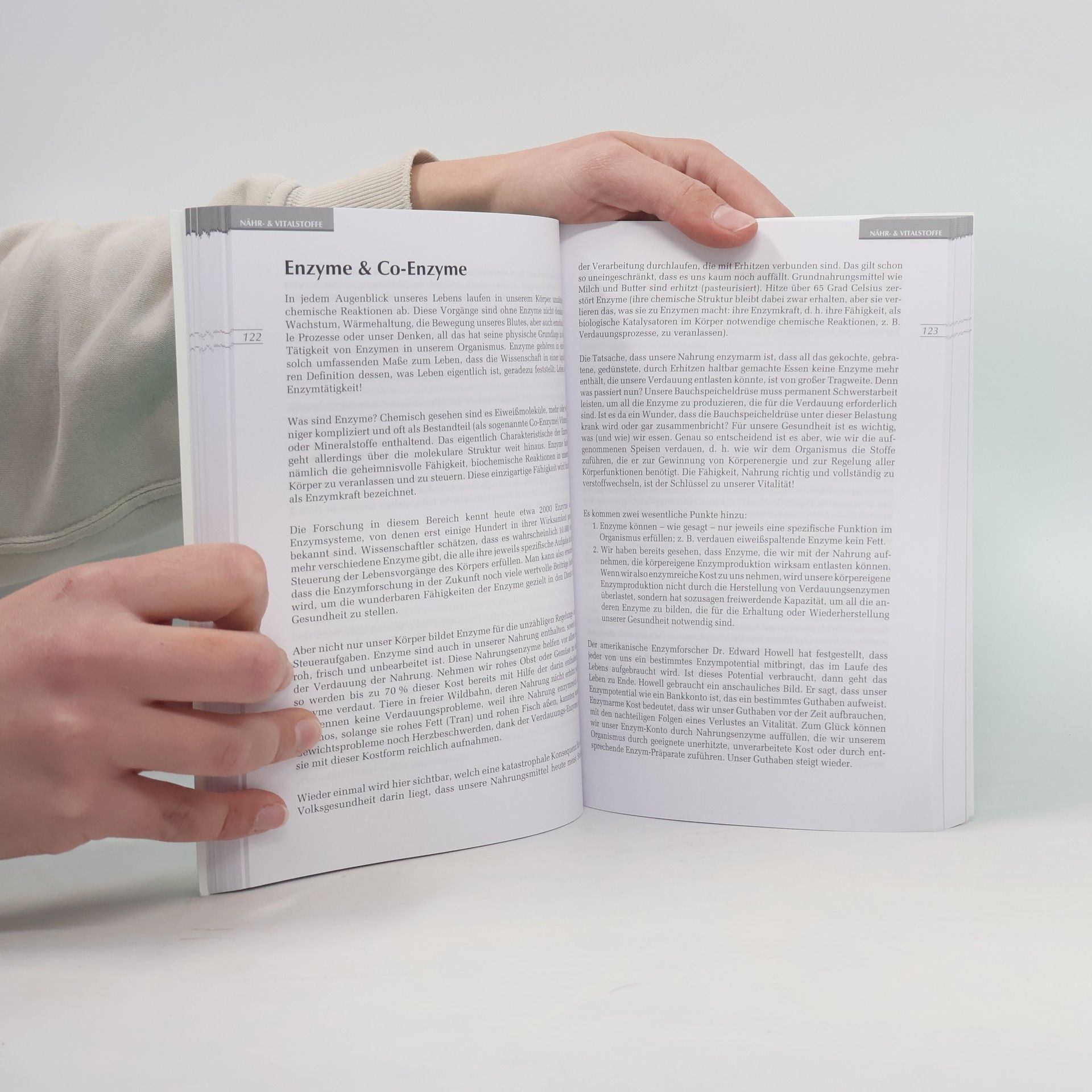 Dieter Henrichs Handbuch Nähr- & Vitalstoffe