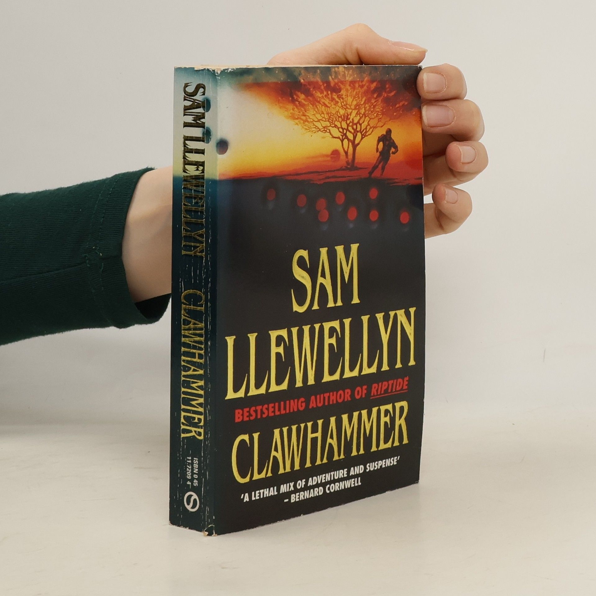 Sam Llewellyn Clawhammer