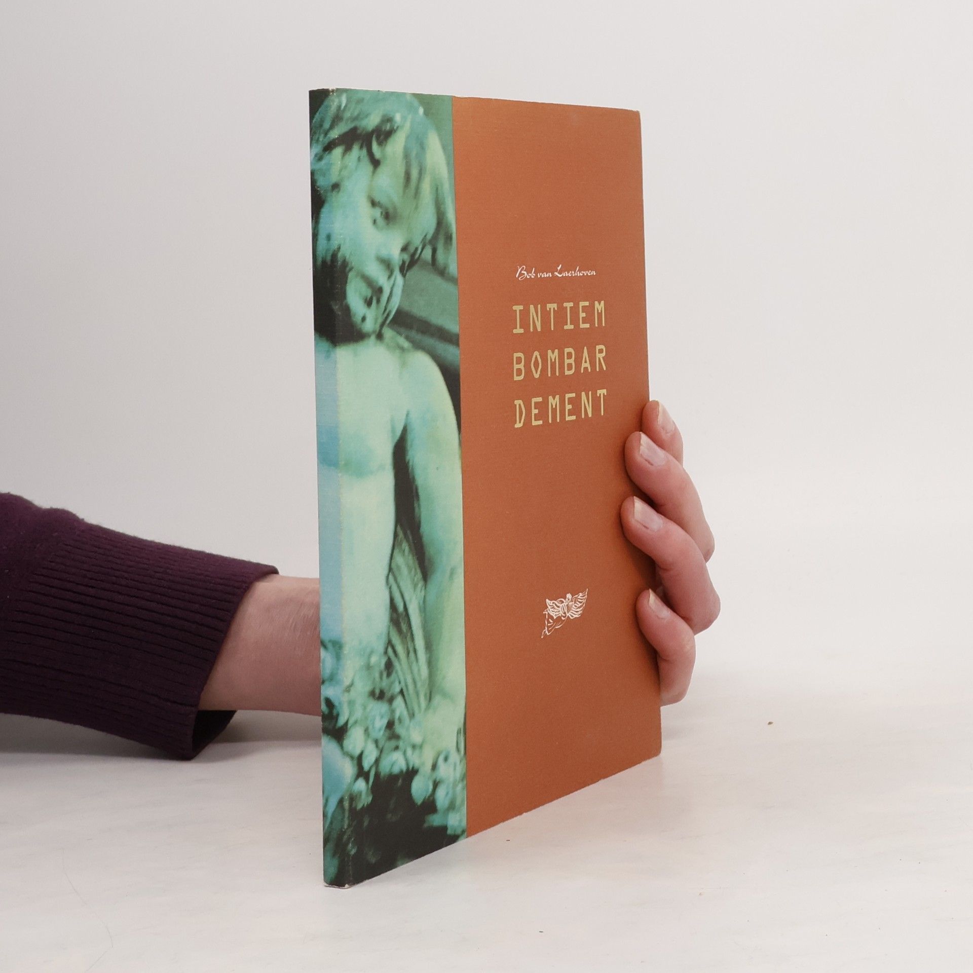 Bob van Laerhoven Intiem bombardement