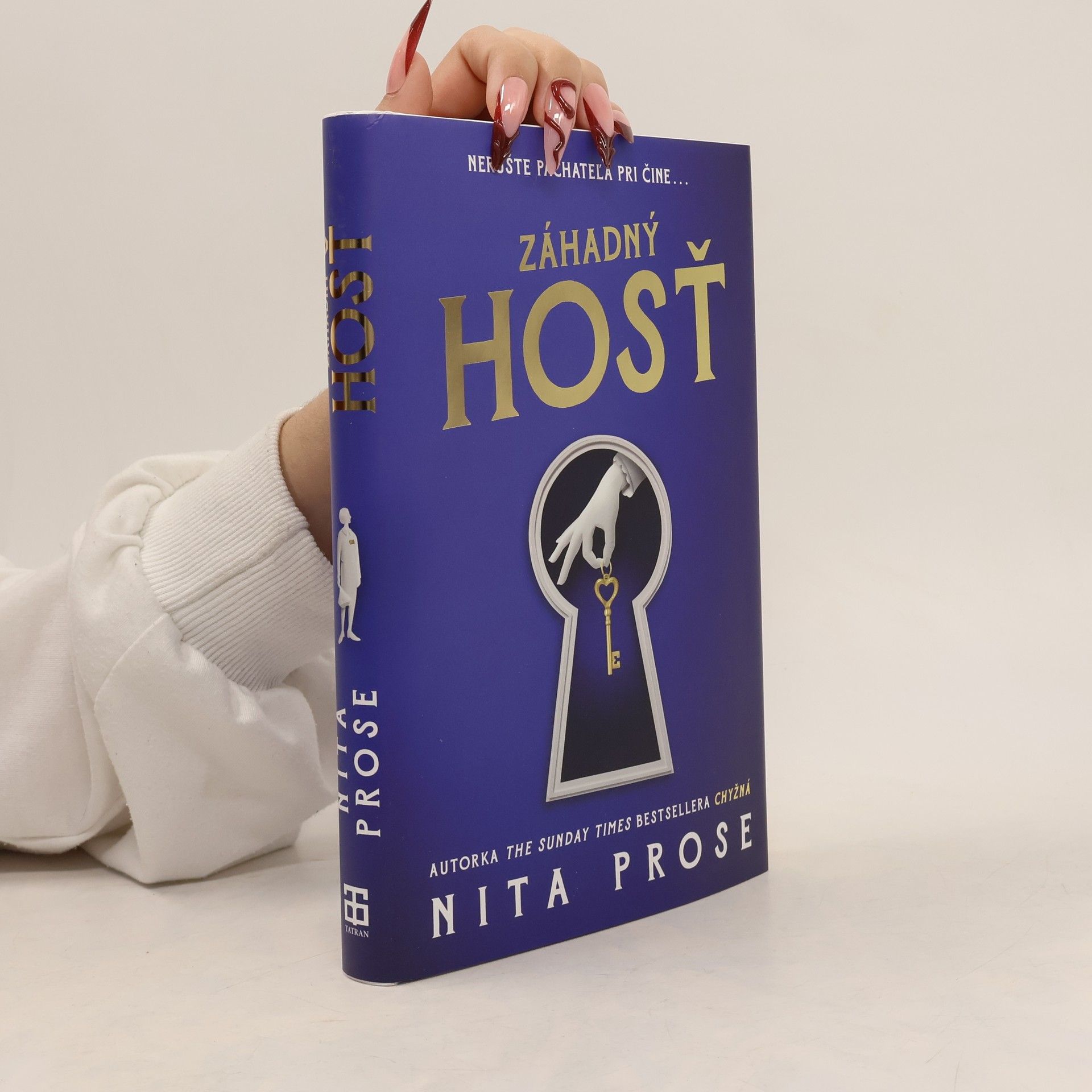 Nita Prose Chyžná 2. Záhadný hosť