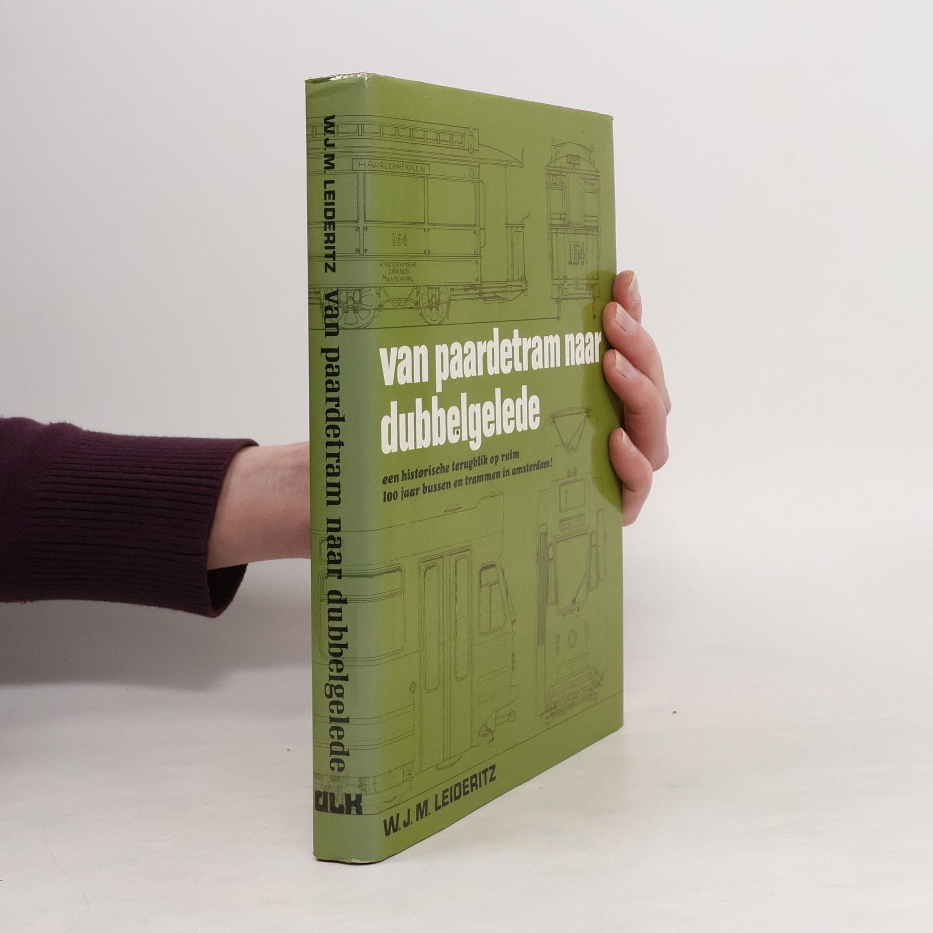 W. J. M. Leideritz Van paardetram naar dubbelgelede