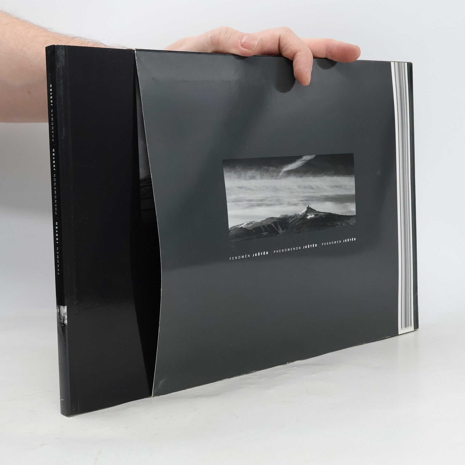 Collectif d'auteurs Fenomén Ještěd. Phänomen Ještěd. Phenomenon Ještěd