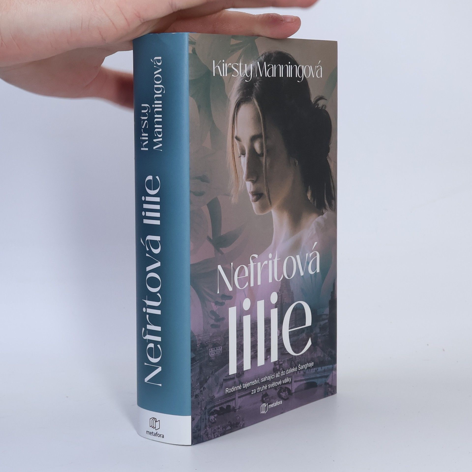 Kirsty Manning Nefritová lilie