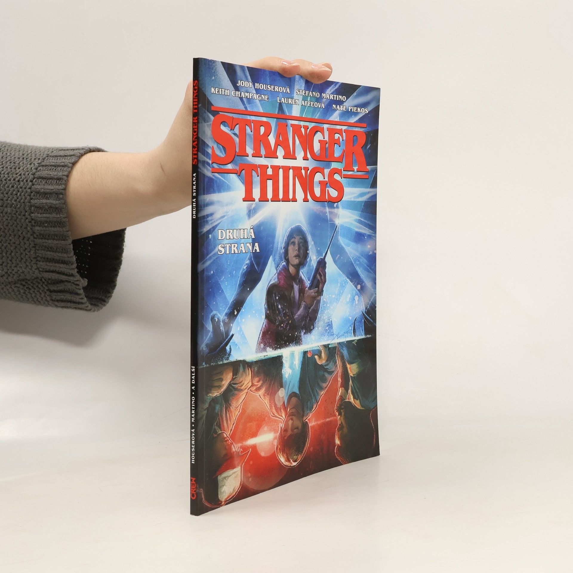 Jody Houser Druhá strana