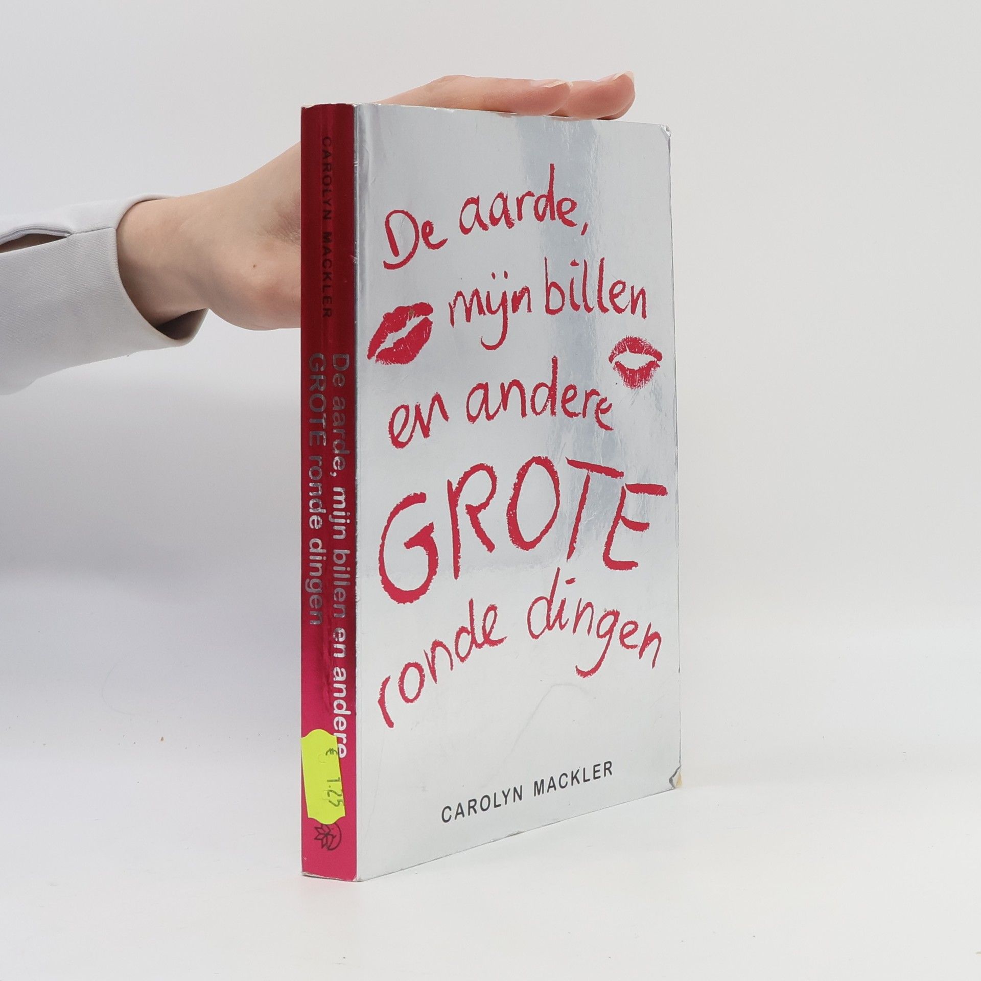 Carolyn Mackler De aarde, mijn billen en andere grote ronde dingen