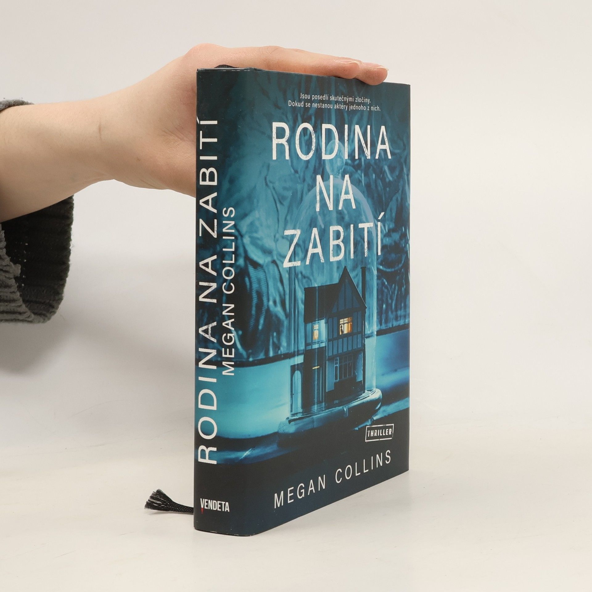 Megan Collins Rodina na zabití