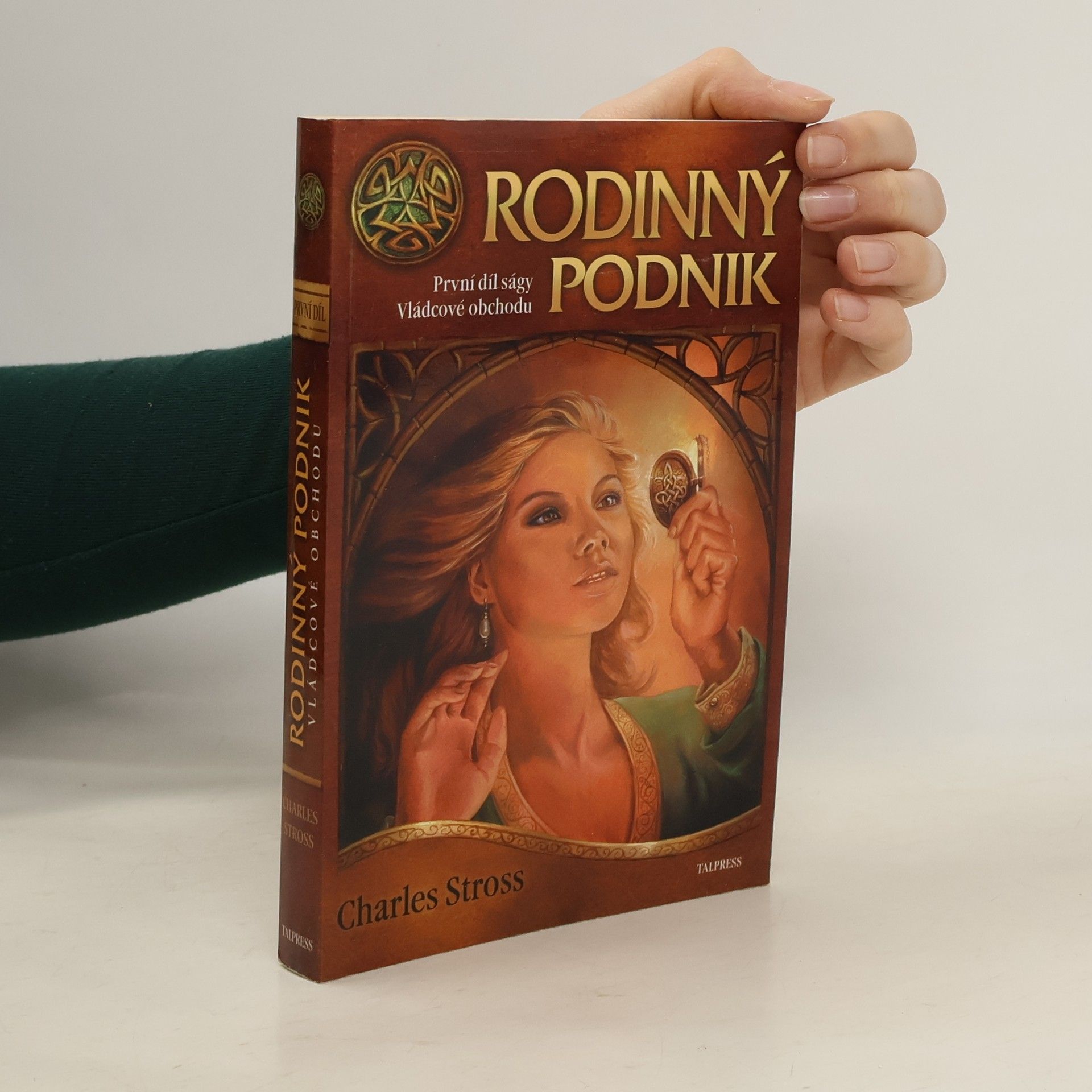 Charles Stross Rodinný podnik