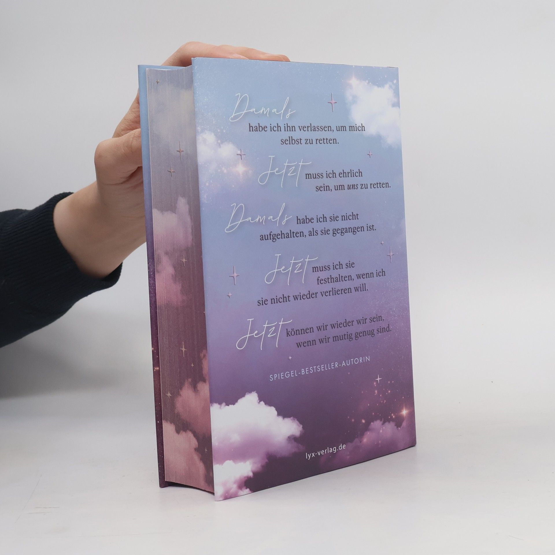 Anna Savas Between Fading Stars
