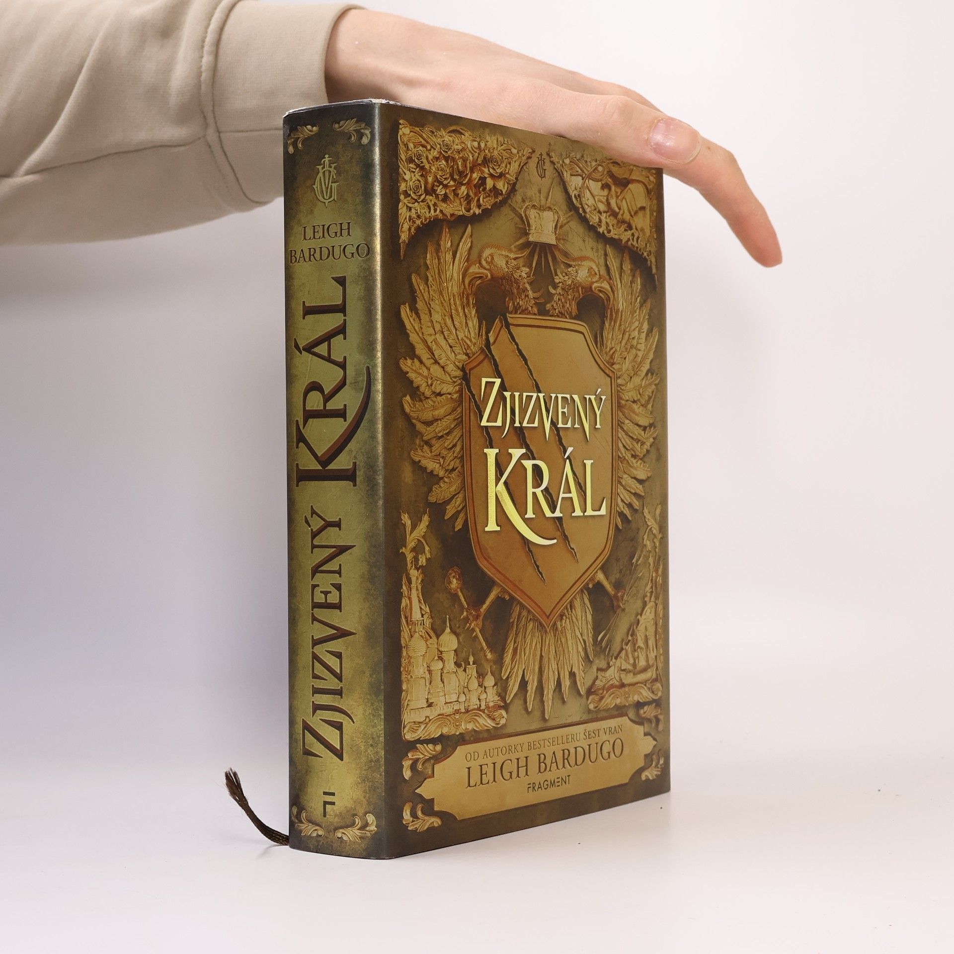 Leigh Bardugo Zjizvený král