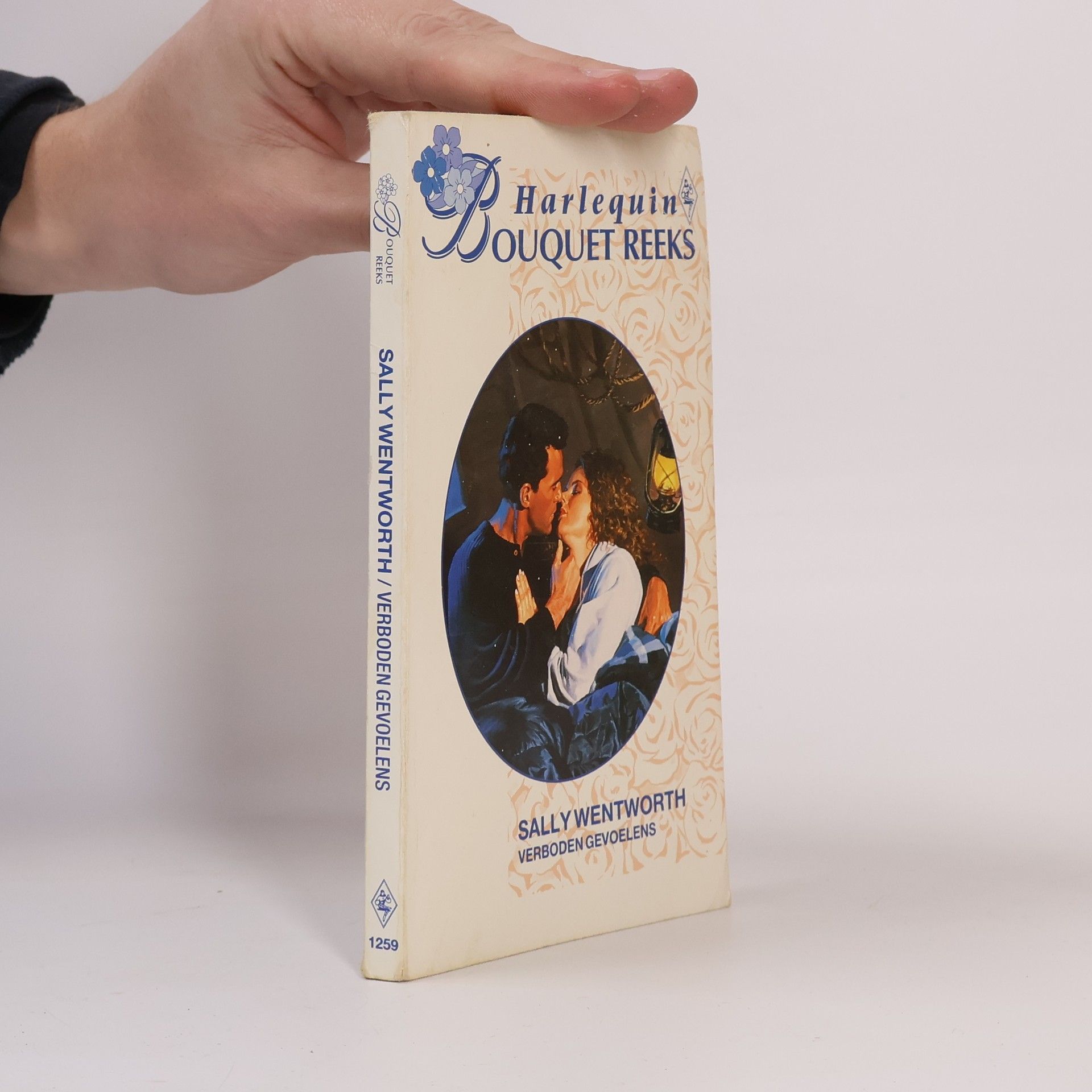 Sally Wentworth Bouquet Reeks - 1259: Verboden gevoelens