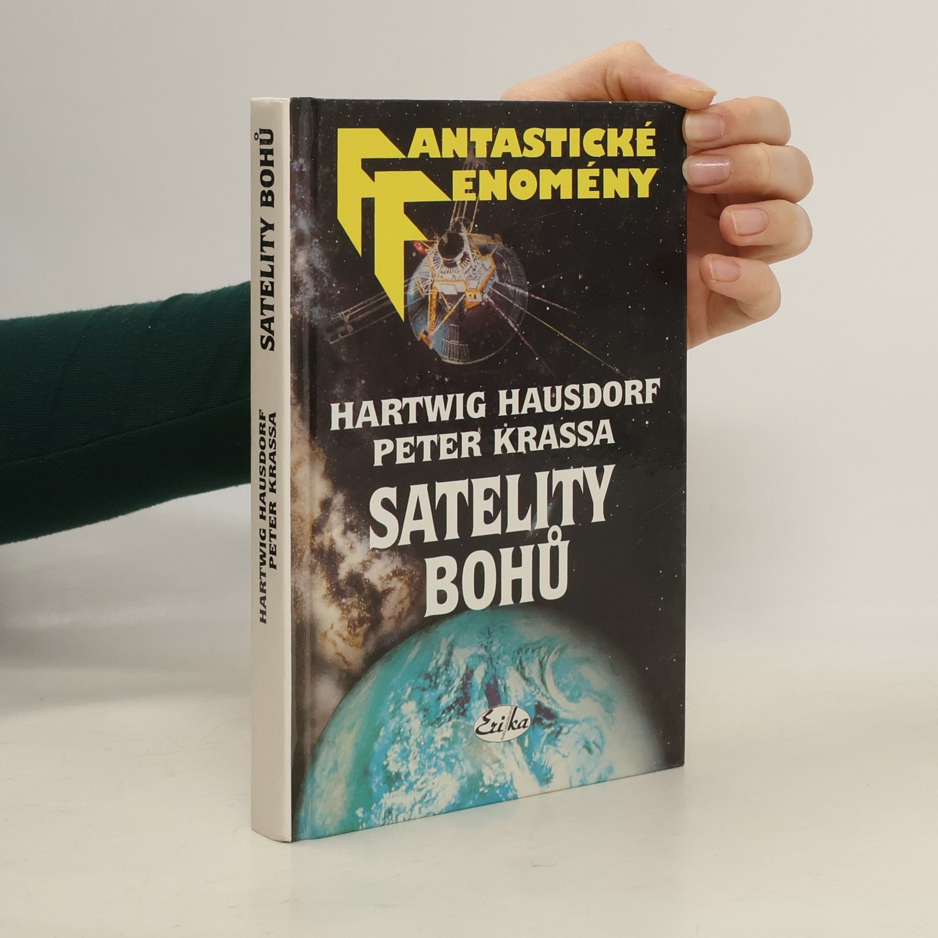 Hartwig Hausdorf Satelity bohů. V čínských zakázaných zónách