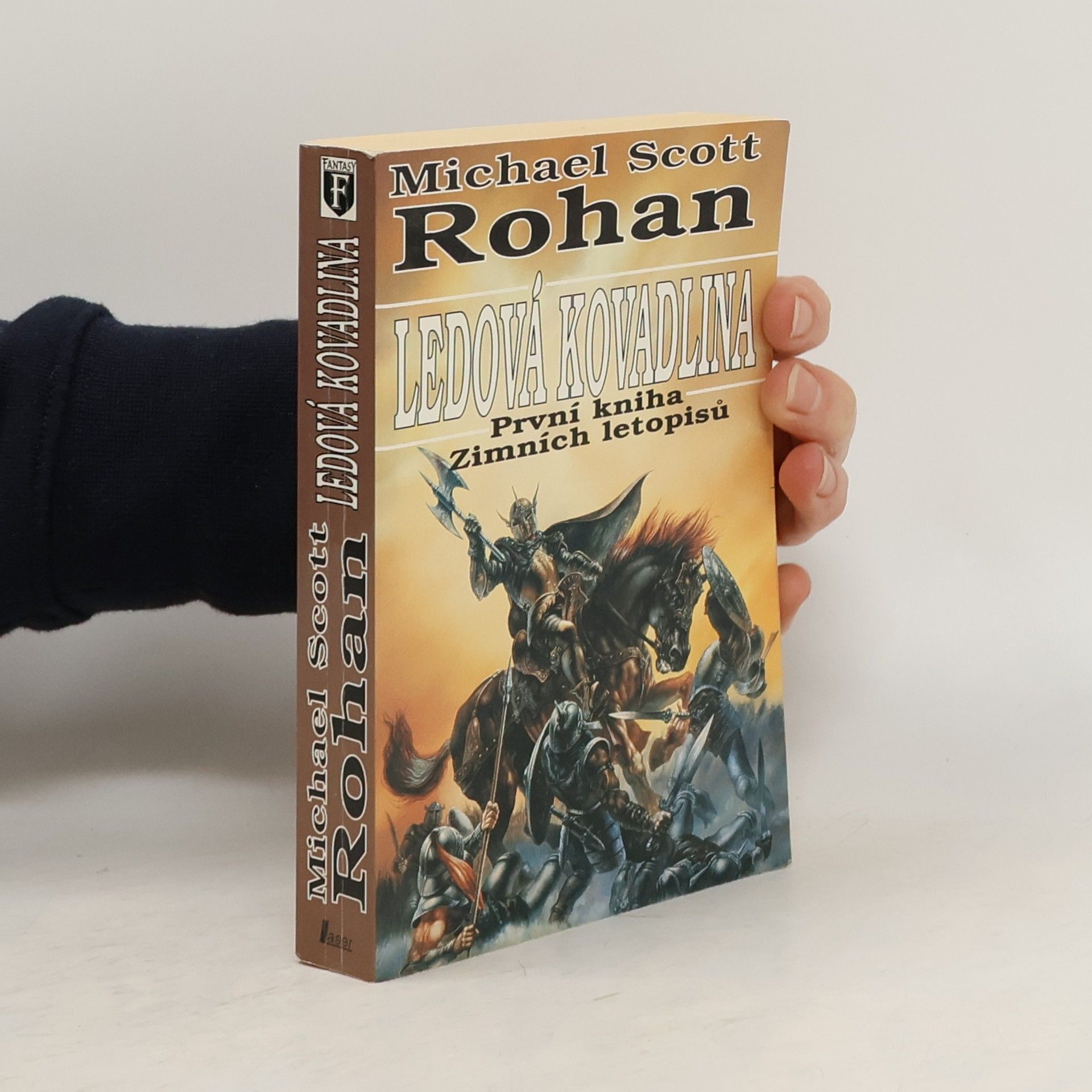 Kolektiv autorů Ledová kovadlina : první kniha Zimních letopisů