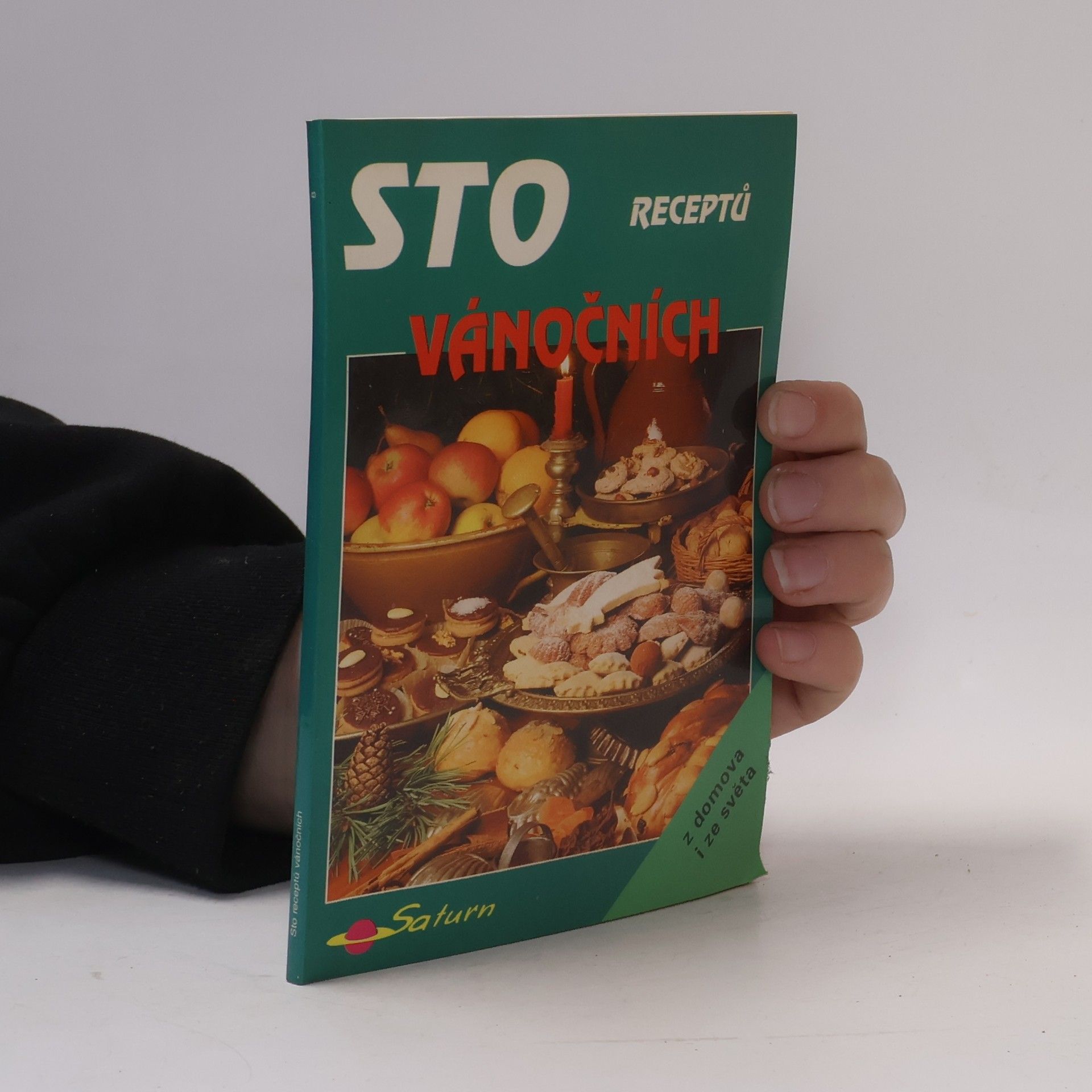 Sto receptů vánočních