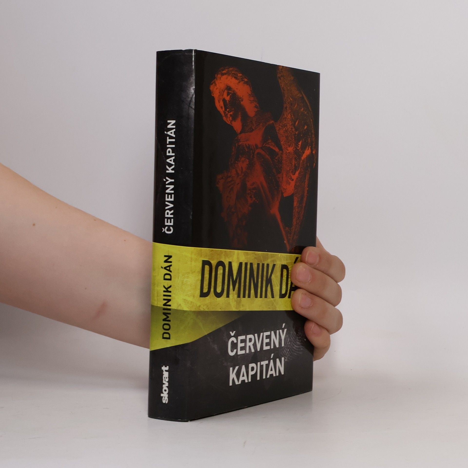 Dominik Dán Červený kapitán
