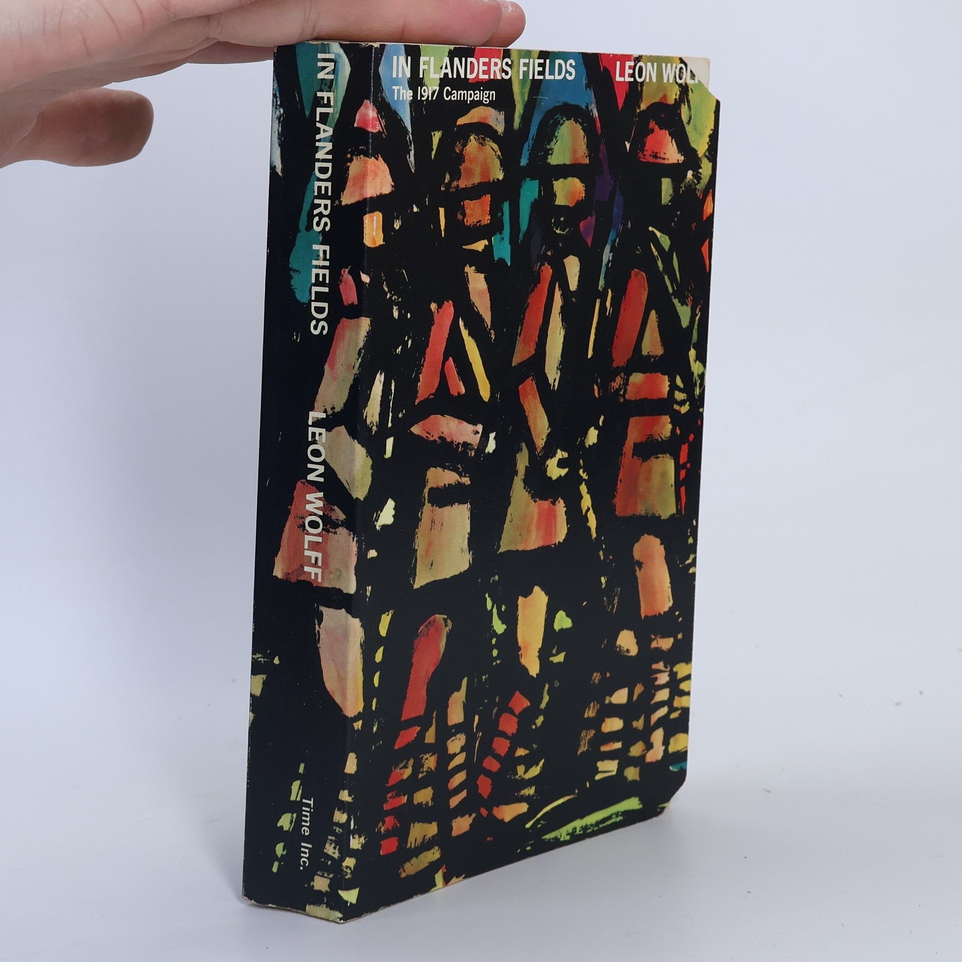 Leon Wolff In Flanders Fields