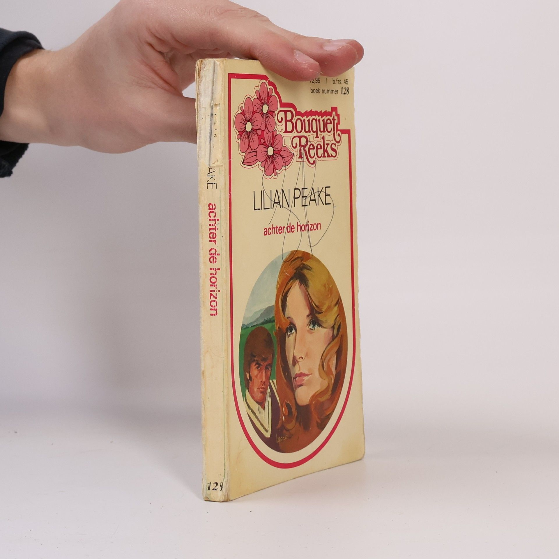 Lilian Peake Bouquet Reeks - 128: Achter de horizon